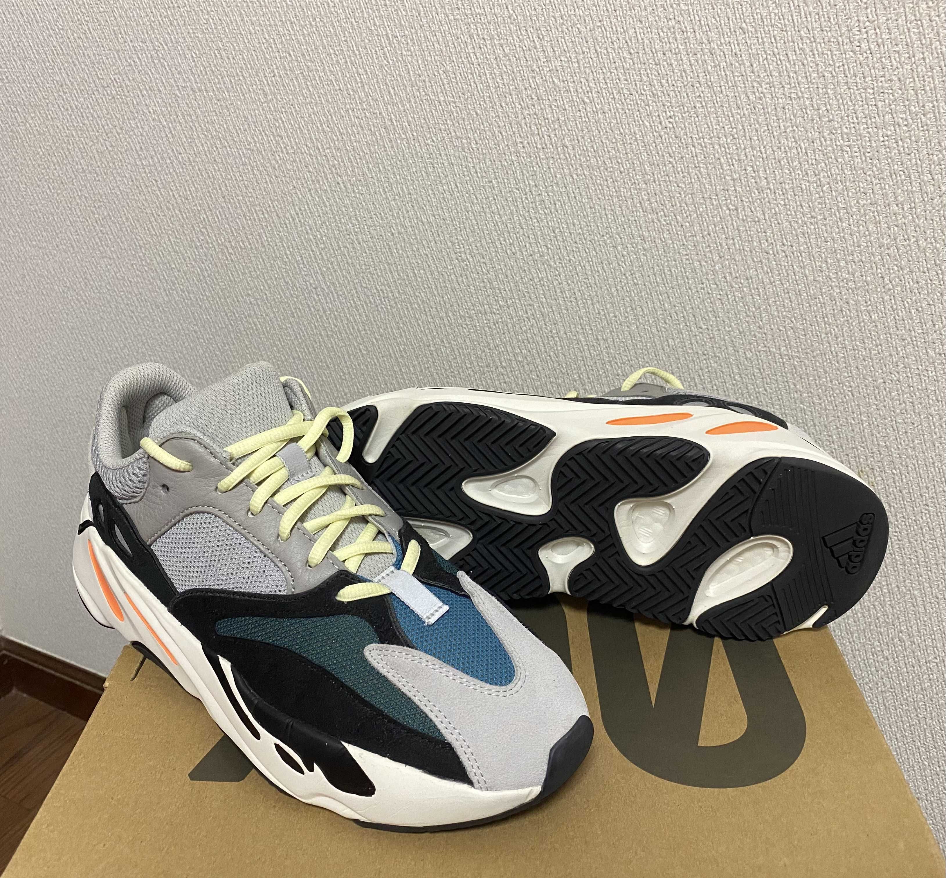 adidas YEEZY Boost 700 "Wave Runner"