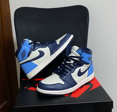 Nike Air Jordan 1 Retro High OG "Obsidian/University Blue"