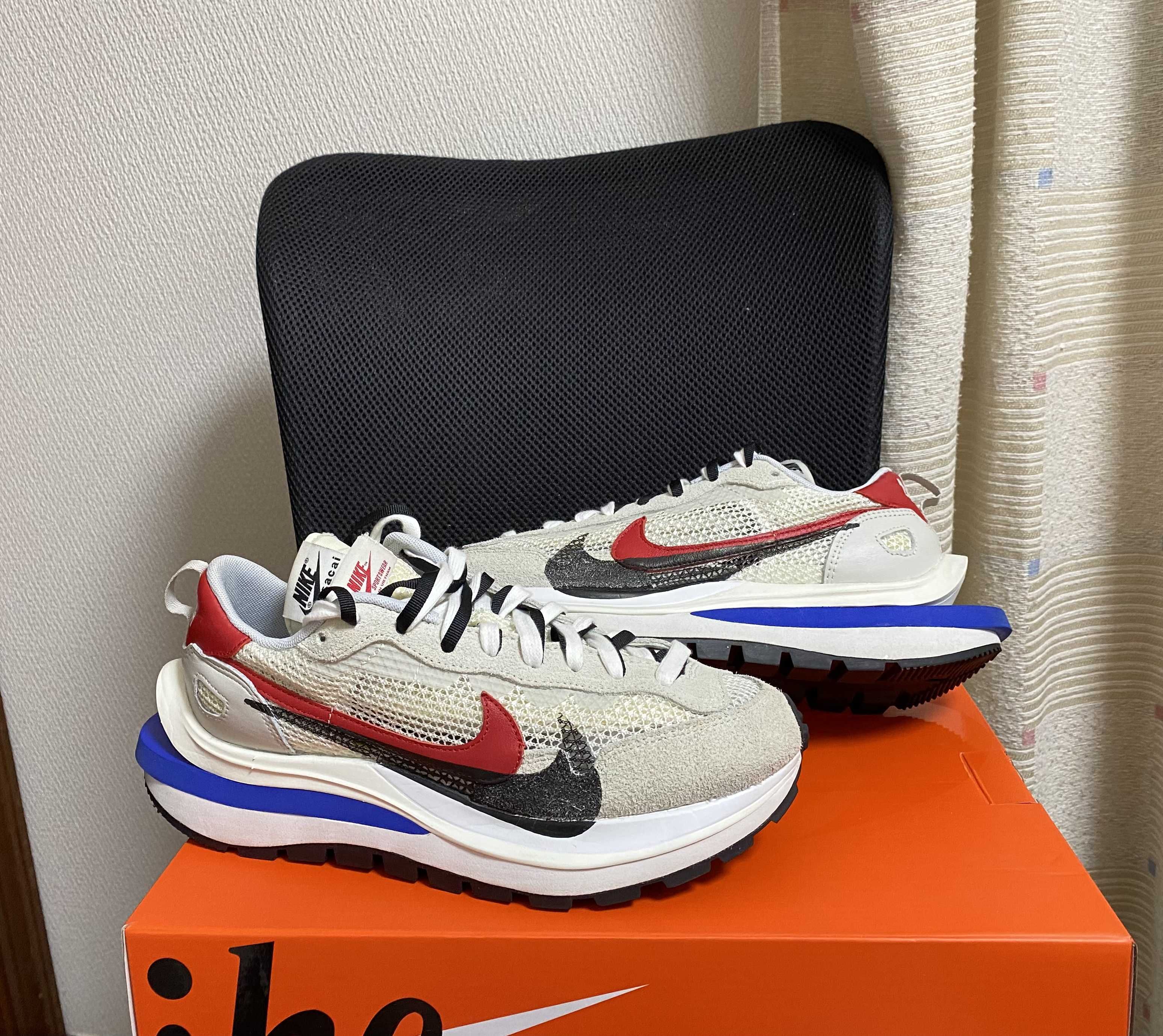 sacai × Nike Vapor Waffle "Royal Fuchsia"