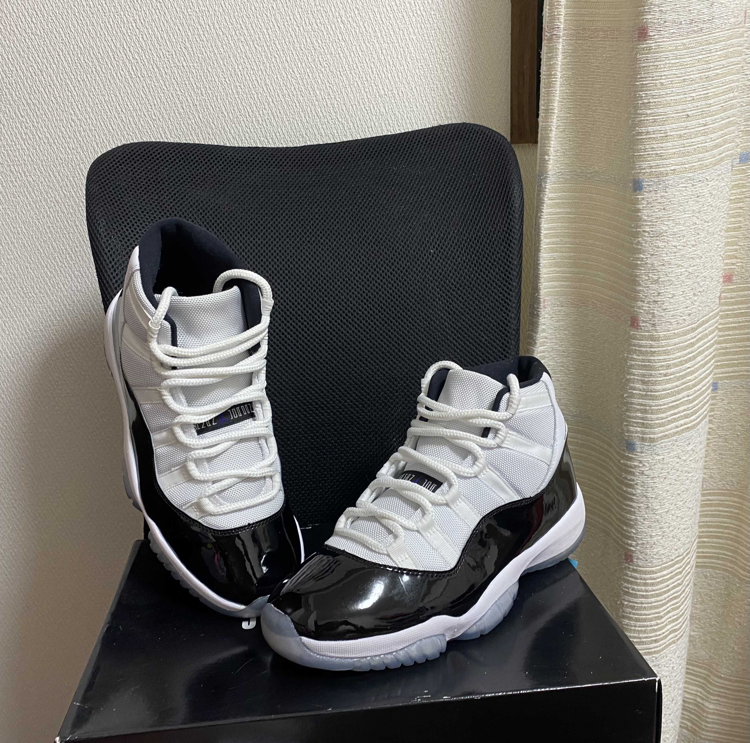 Nike Air Jordan 11 Retro "Concord" (2018)