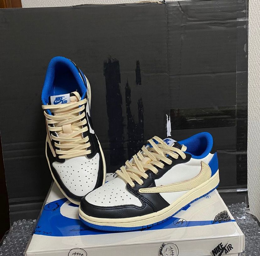 Travis Scott × fragment design × Nike Air Jordan 1 Low OG SP "Military Blue"
