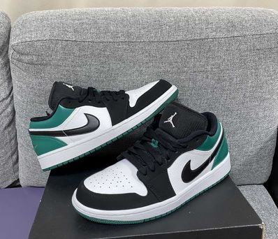 Nike Air Jordan 1 Low "White Black Mystic Green"
