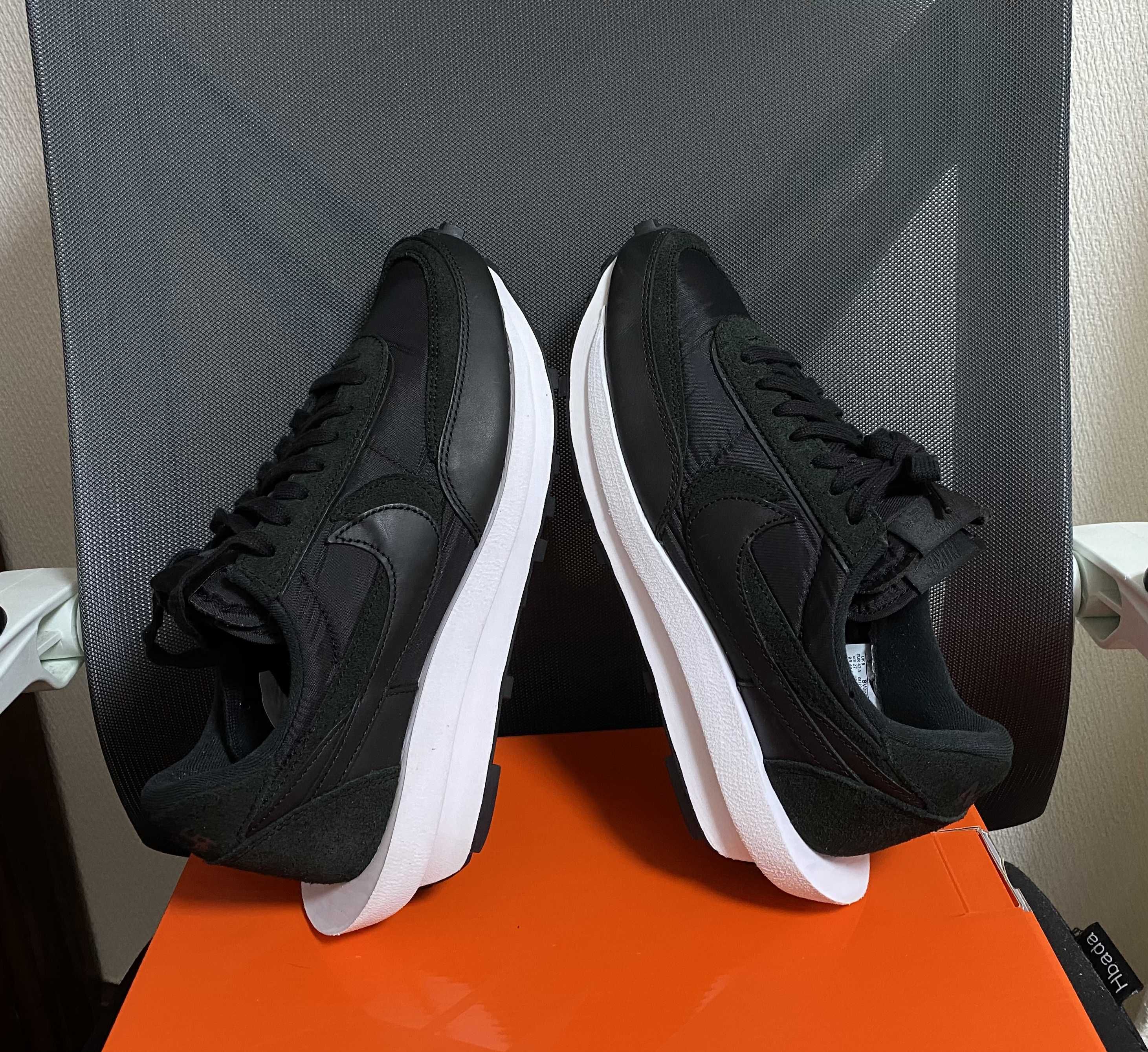 sacai × Nike LDV Waffle "Triple Black"