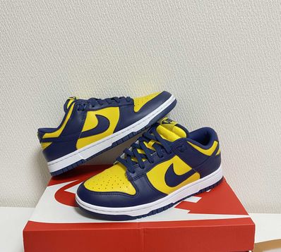 Nike Dunk Low "Michigan"