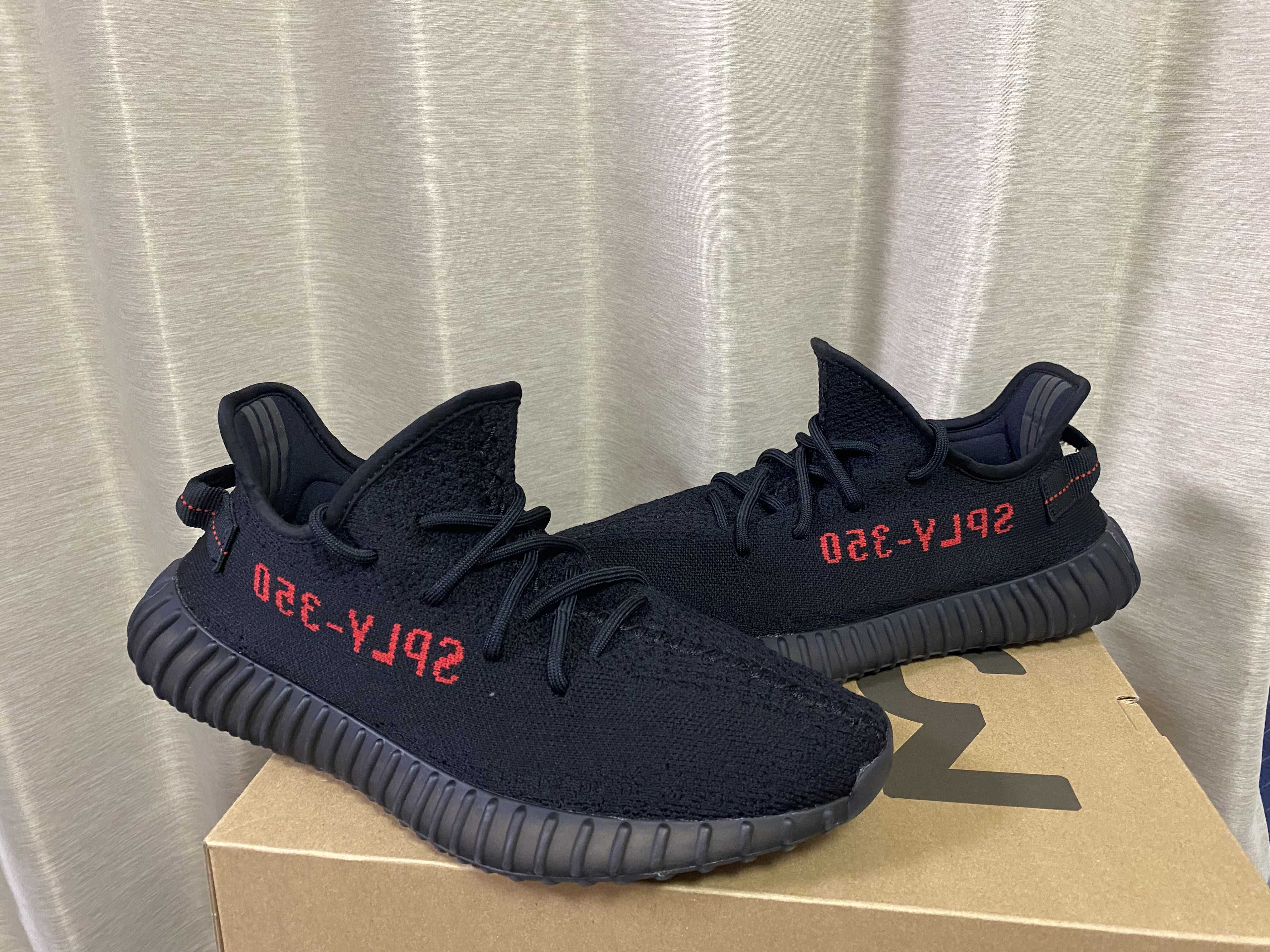 adidas YEEZY Boost 350 V2 "Core Black/Red" (2020)
