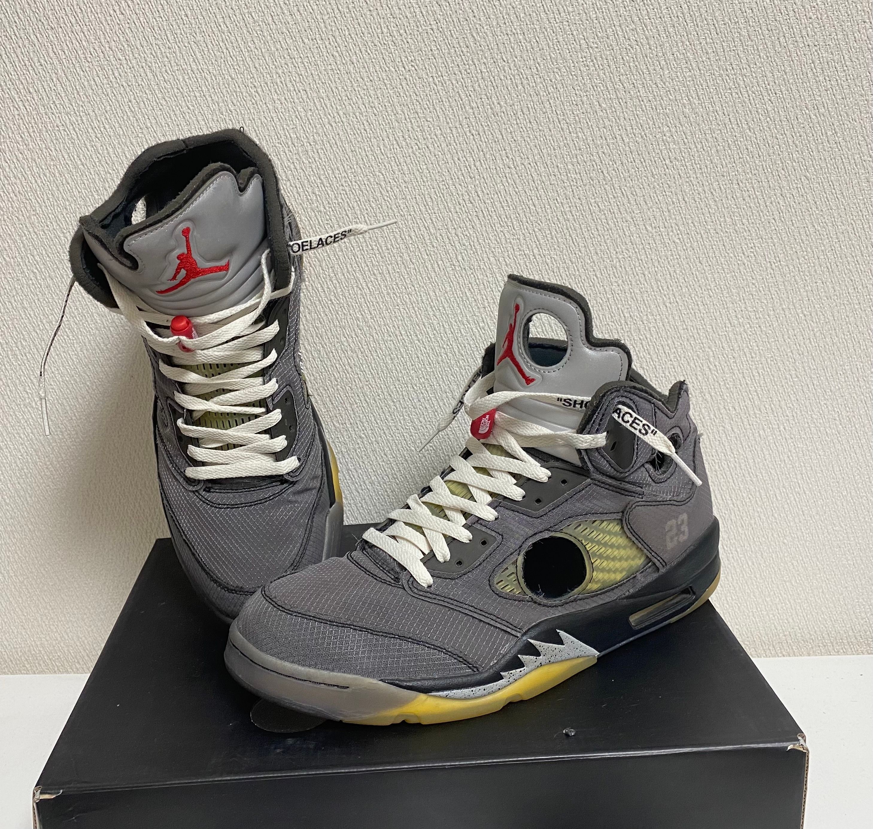 Off-White × Nike Air Jordan 5 "Black/Muslin/Fire Red"
