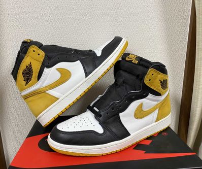 Nike Air Jordan 1 Retro High OG "Black Toe/Yellow Ochre"