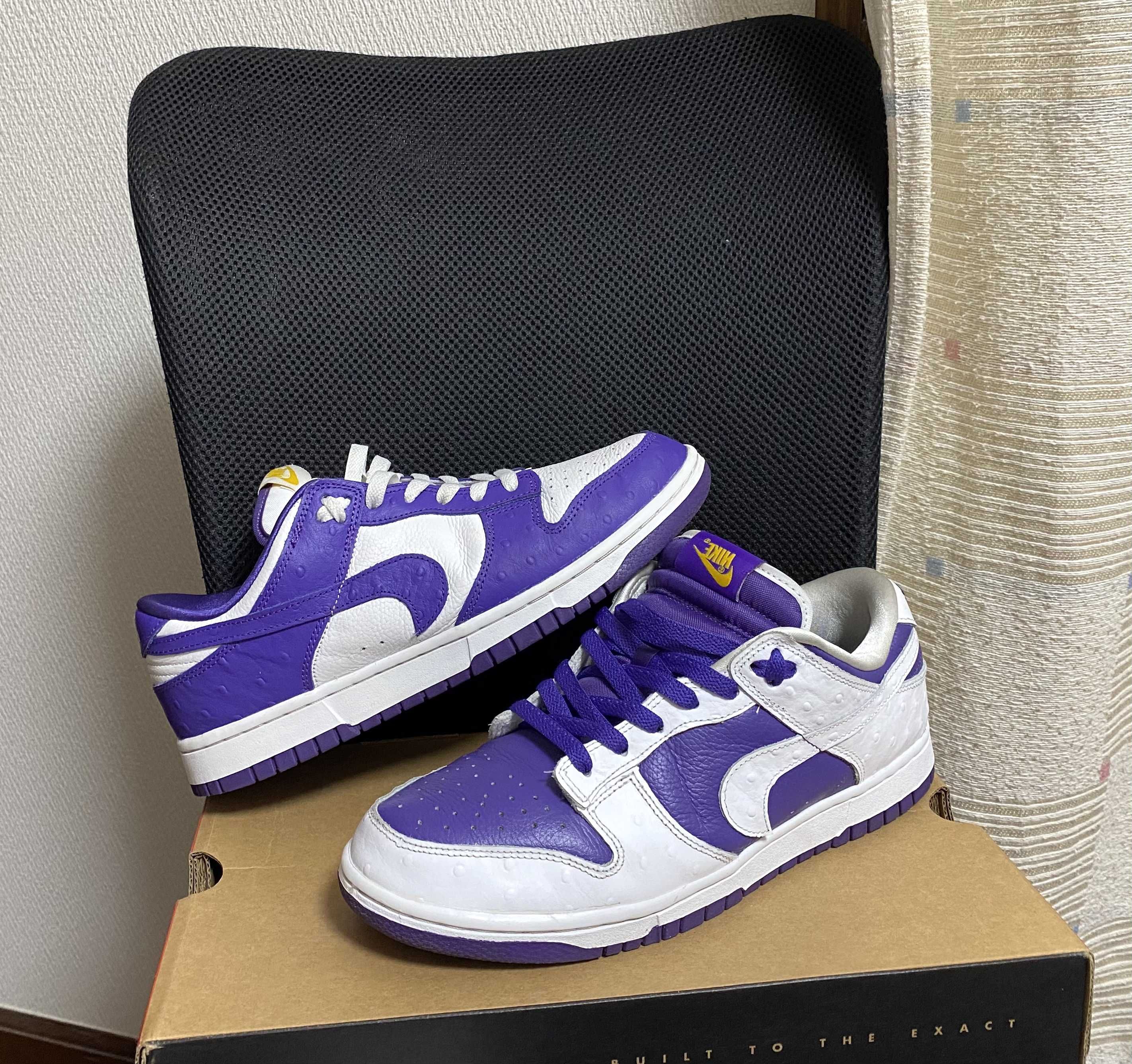 Nike Women's Dunk Low "Made You Look"