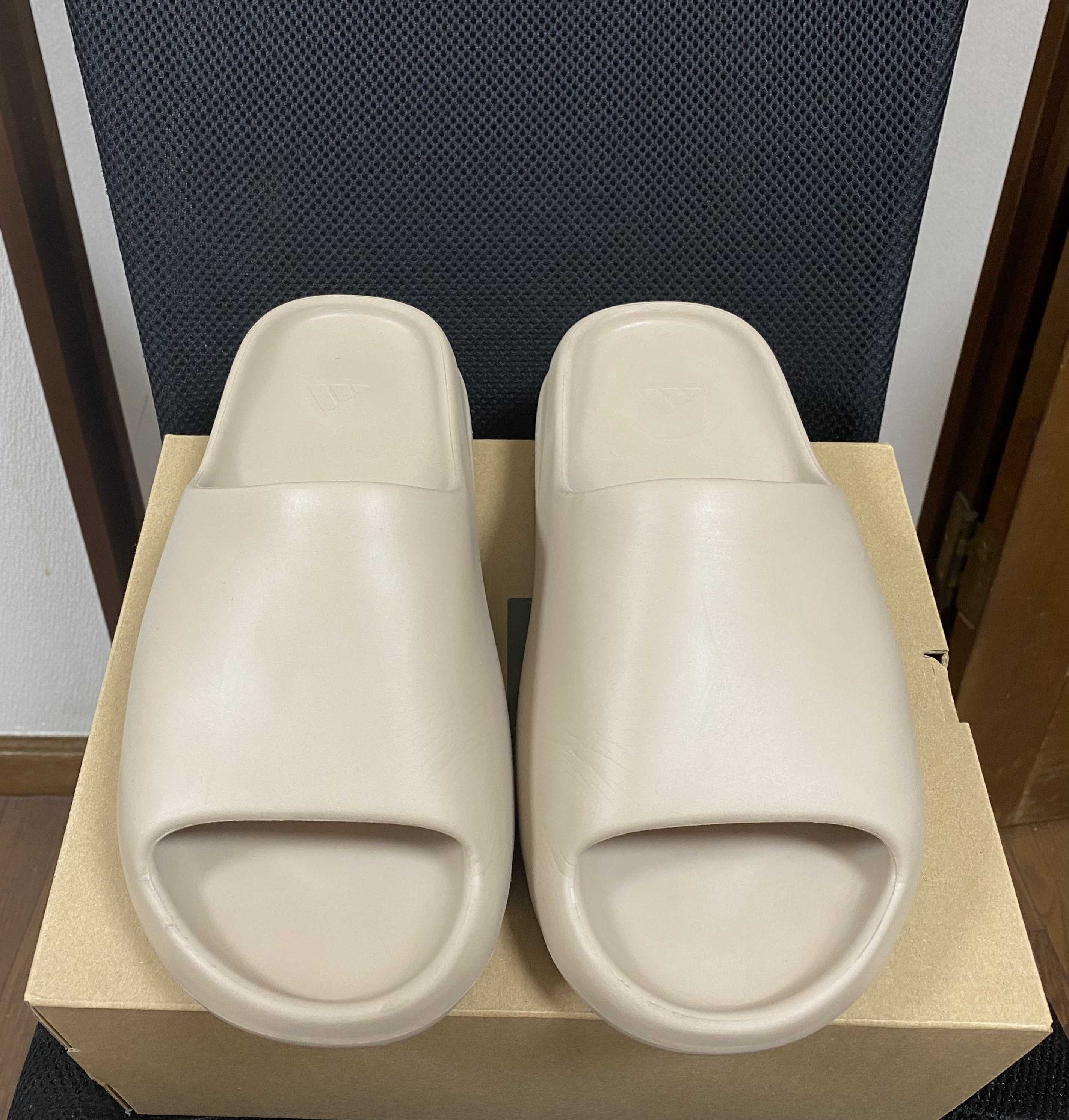 adidas YEEZY Slide "Pure" (GZ5554)