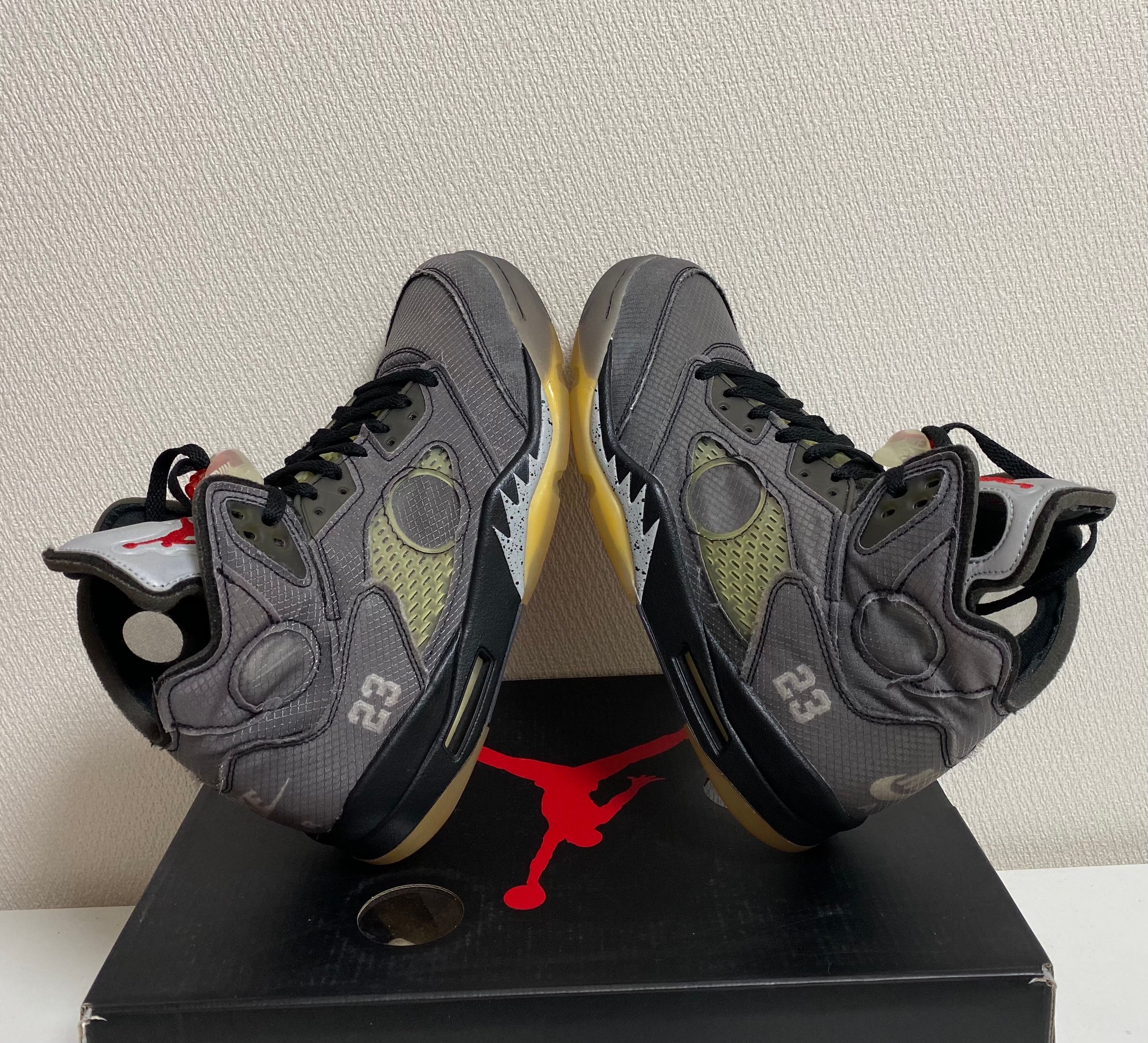 Off-White × Nike Air Jordan 5 "Black/Muslin/Fire Red"