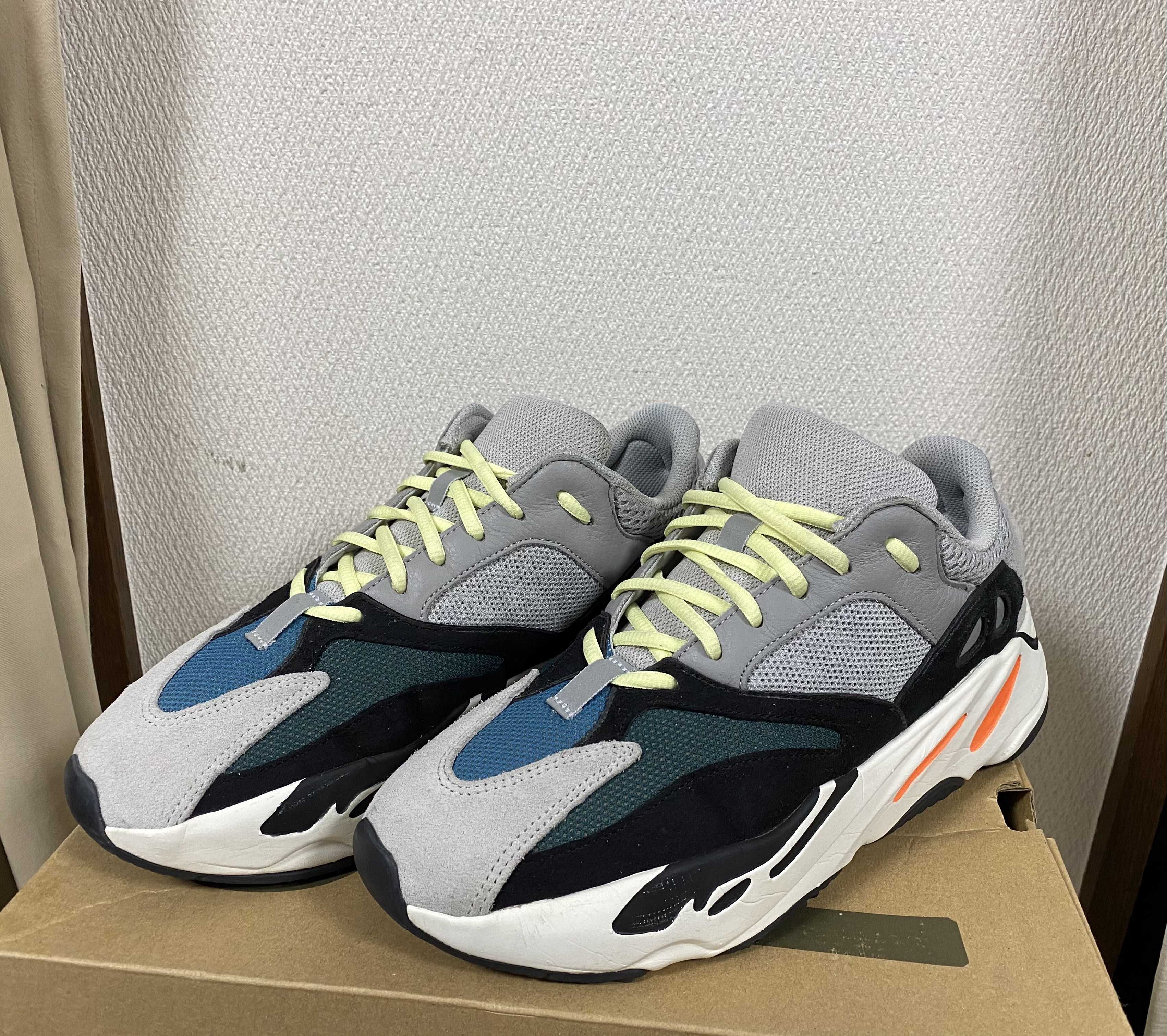 adidas YEEZY Boost 700 "Wave Runner"