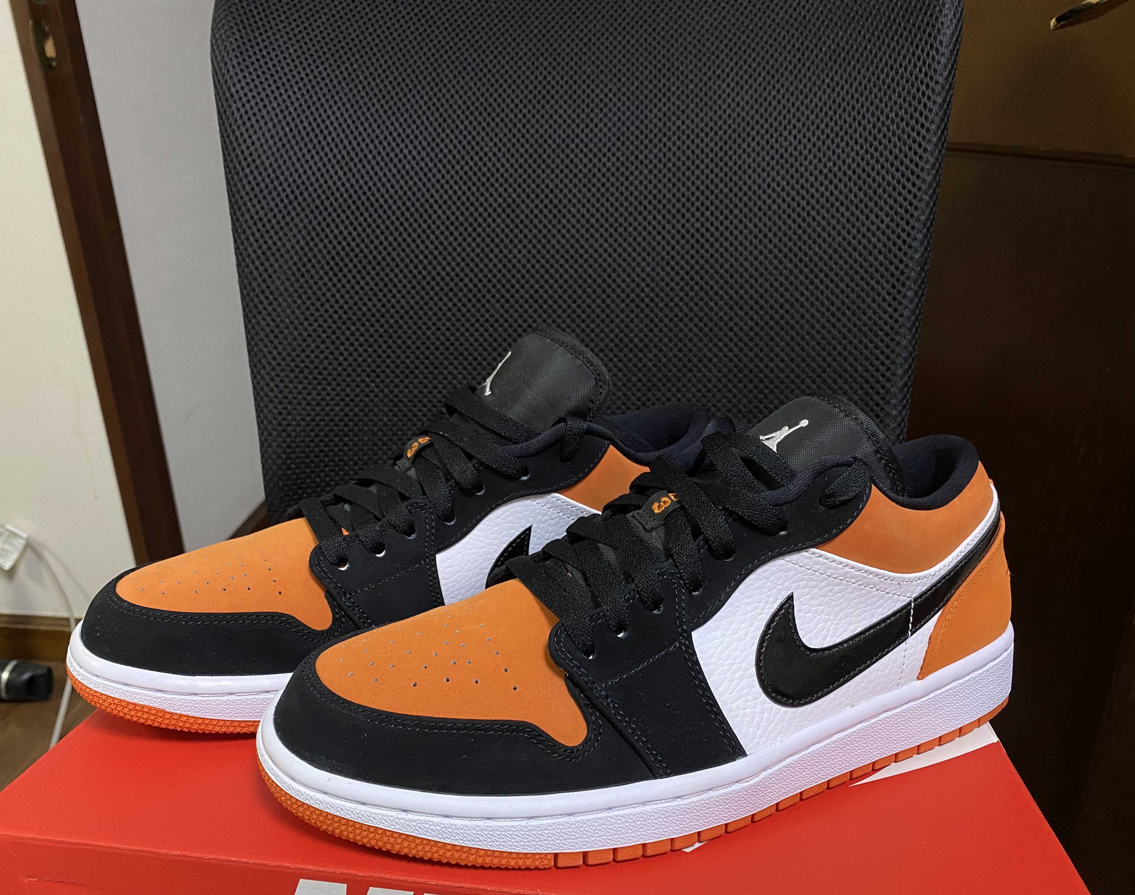 Nike Air Jordan 1 Low "Shattered Backboard"