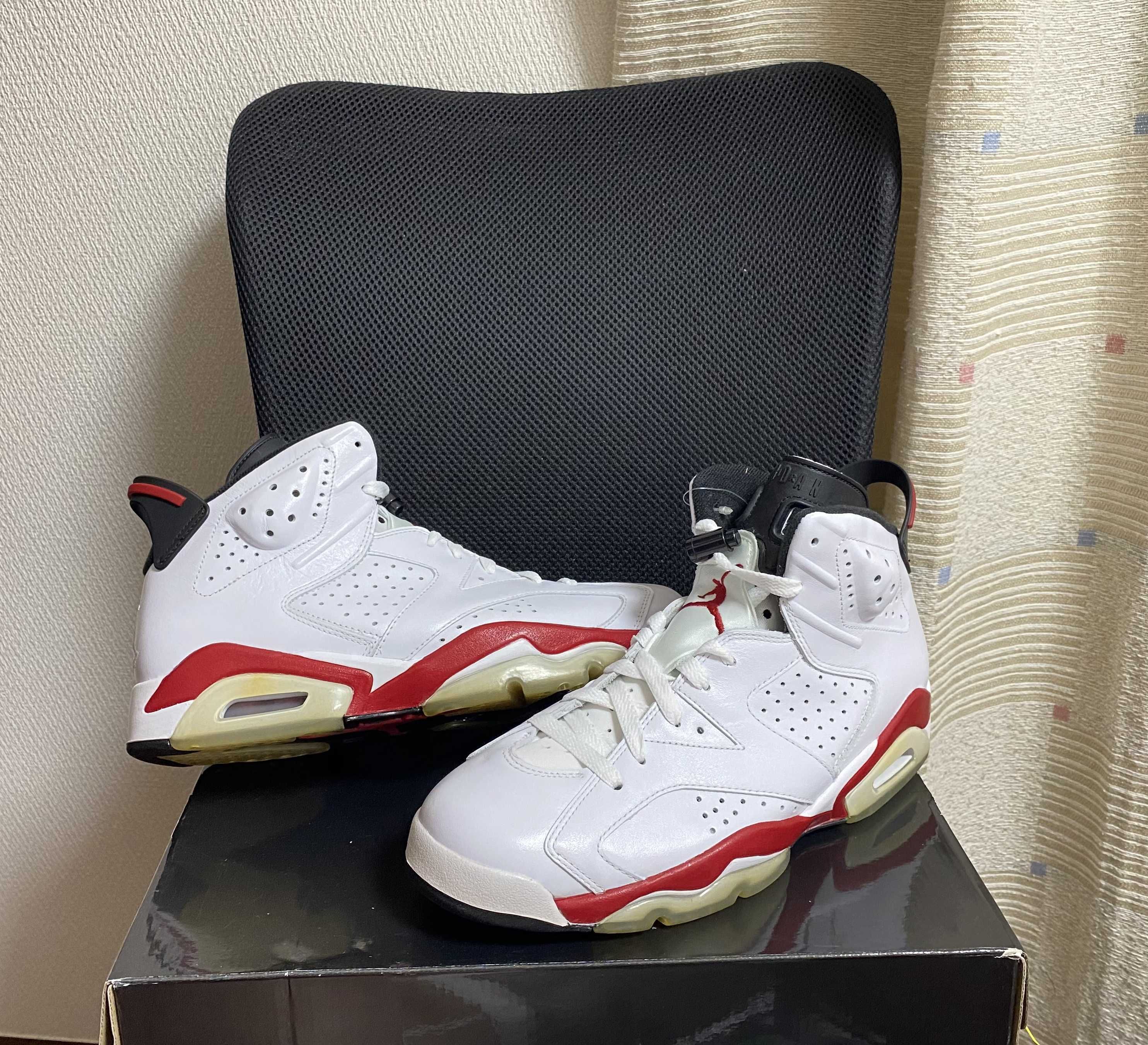 NIKE AIR JORDAN 6 RETRO "BULLS" (2010)