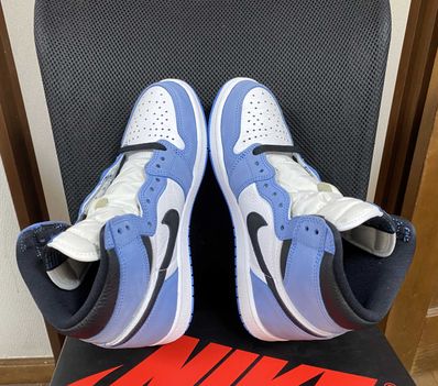 Nike Air Jordan 1 High OG "University Blue"