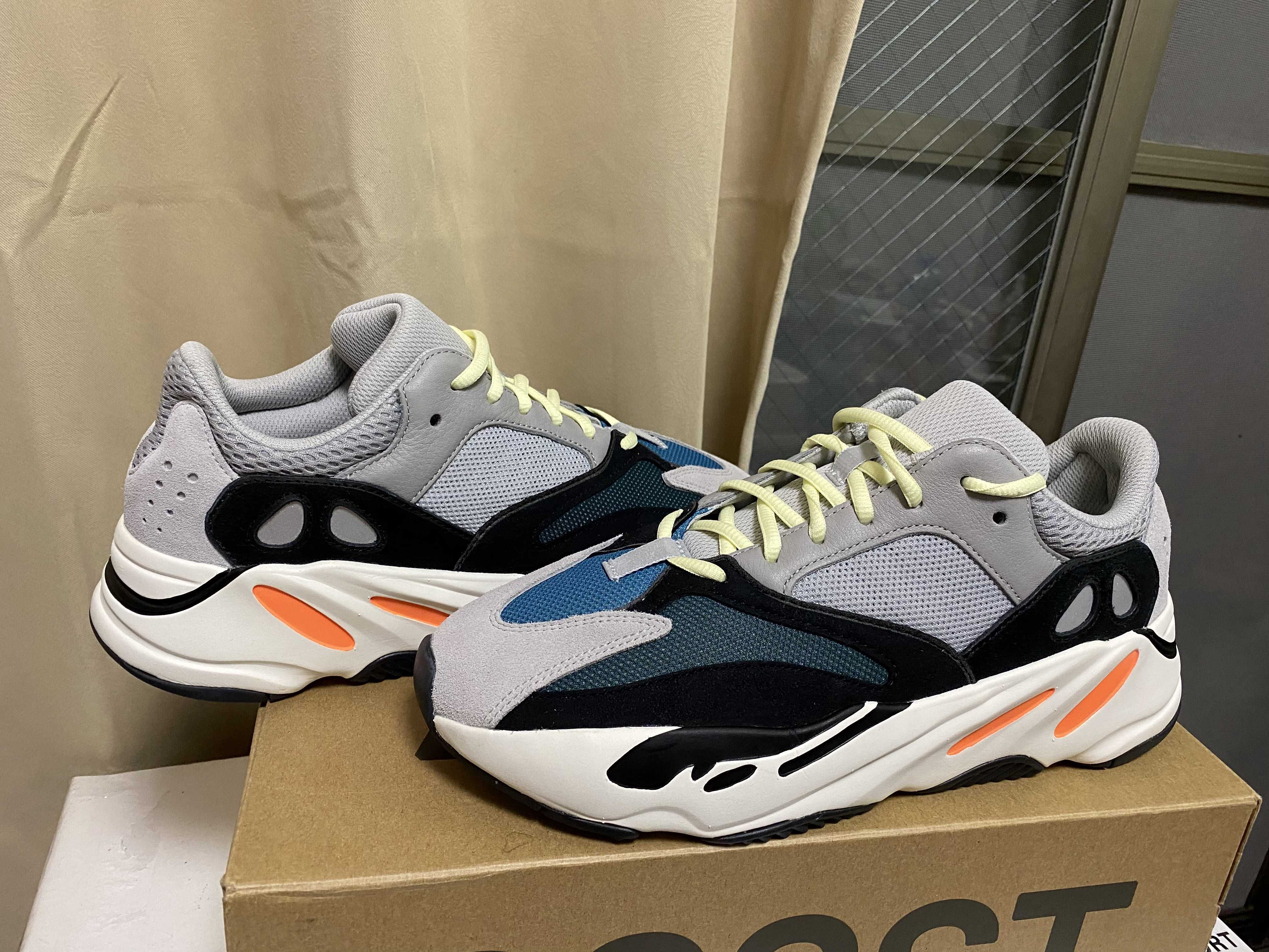 adidas YEEZY Boost 700 "Wave Runner"