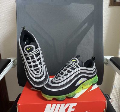 Nike Air Vapormax '97 "Black/Volt-Metallic Silver"