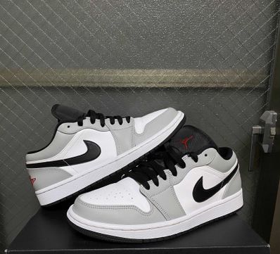 NIKE AIR JORDAN 1 LOW "LIGHT SMOKE GREY"