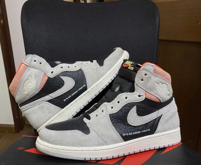 Nike Air Jordan 1 RETRO High OG "Hyper Crimson"