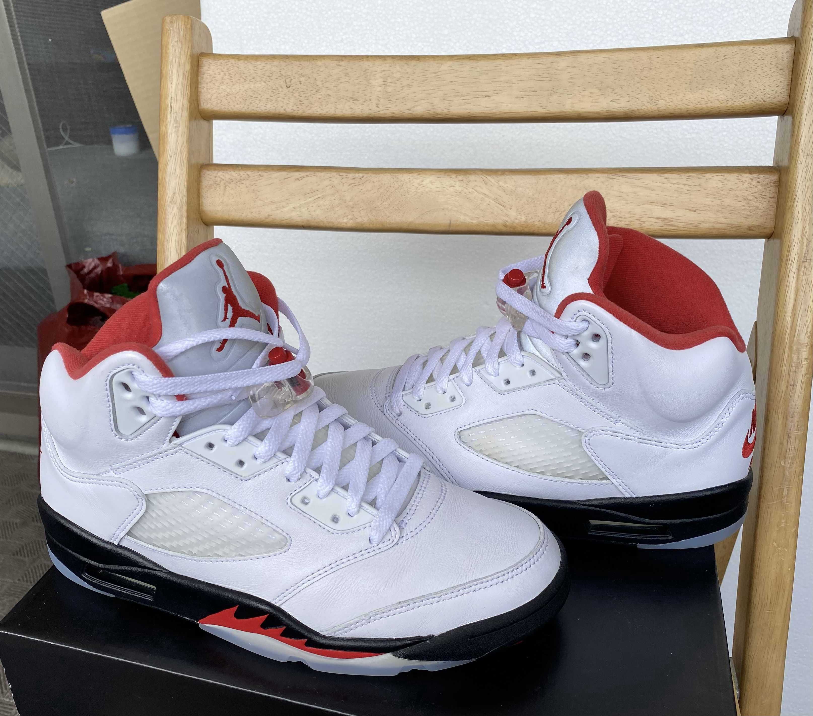 Nike Air Jordan 5 Retro "Fire Red" (2020)