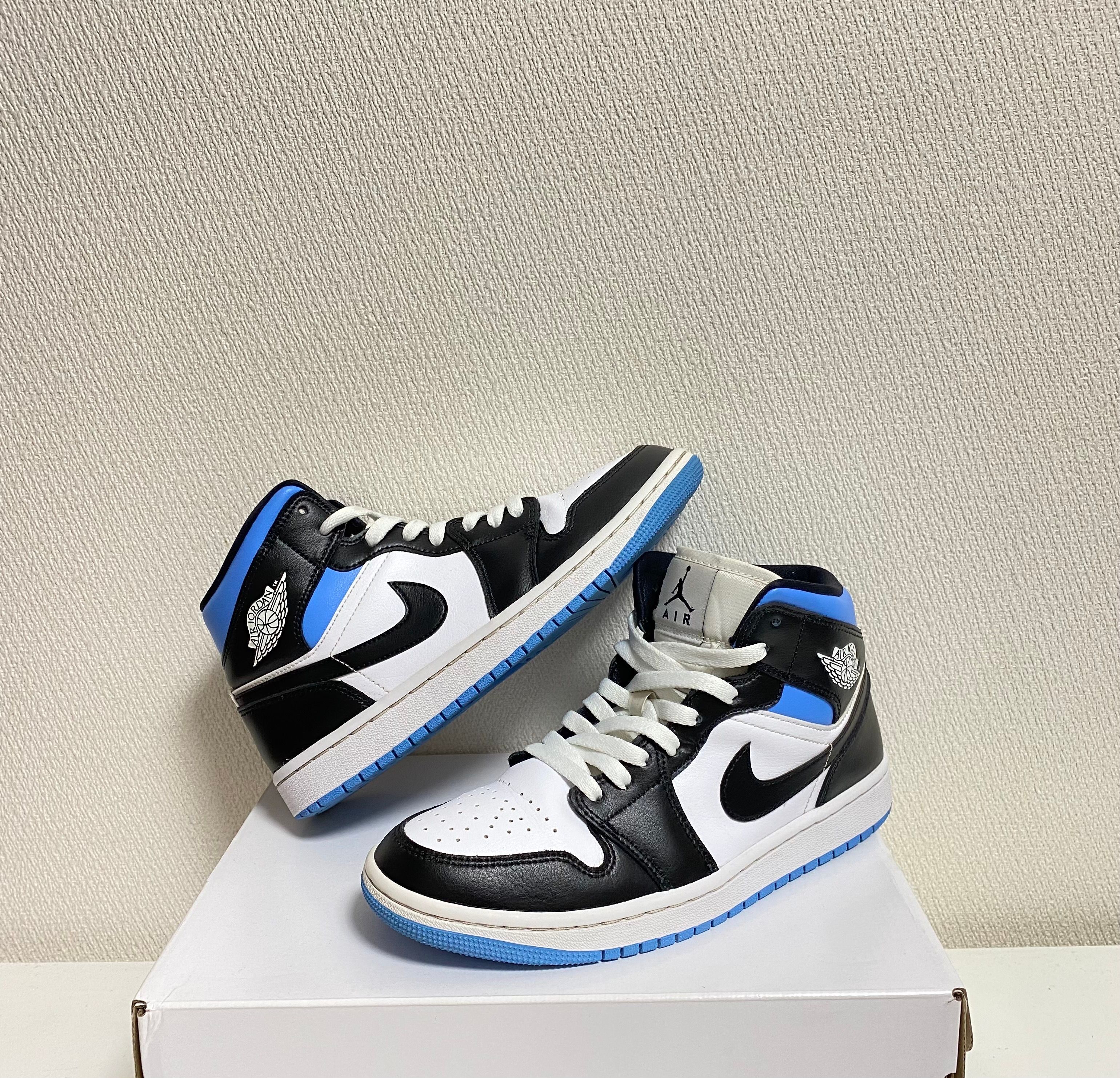 Nike Women's Air Jordan 1 Mid "Black/University Blue"