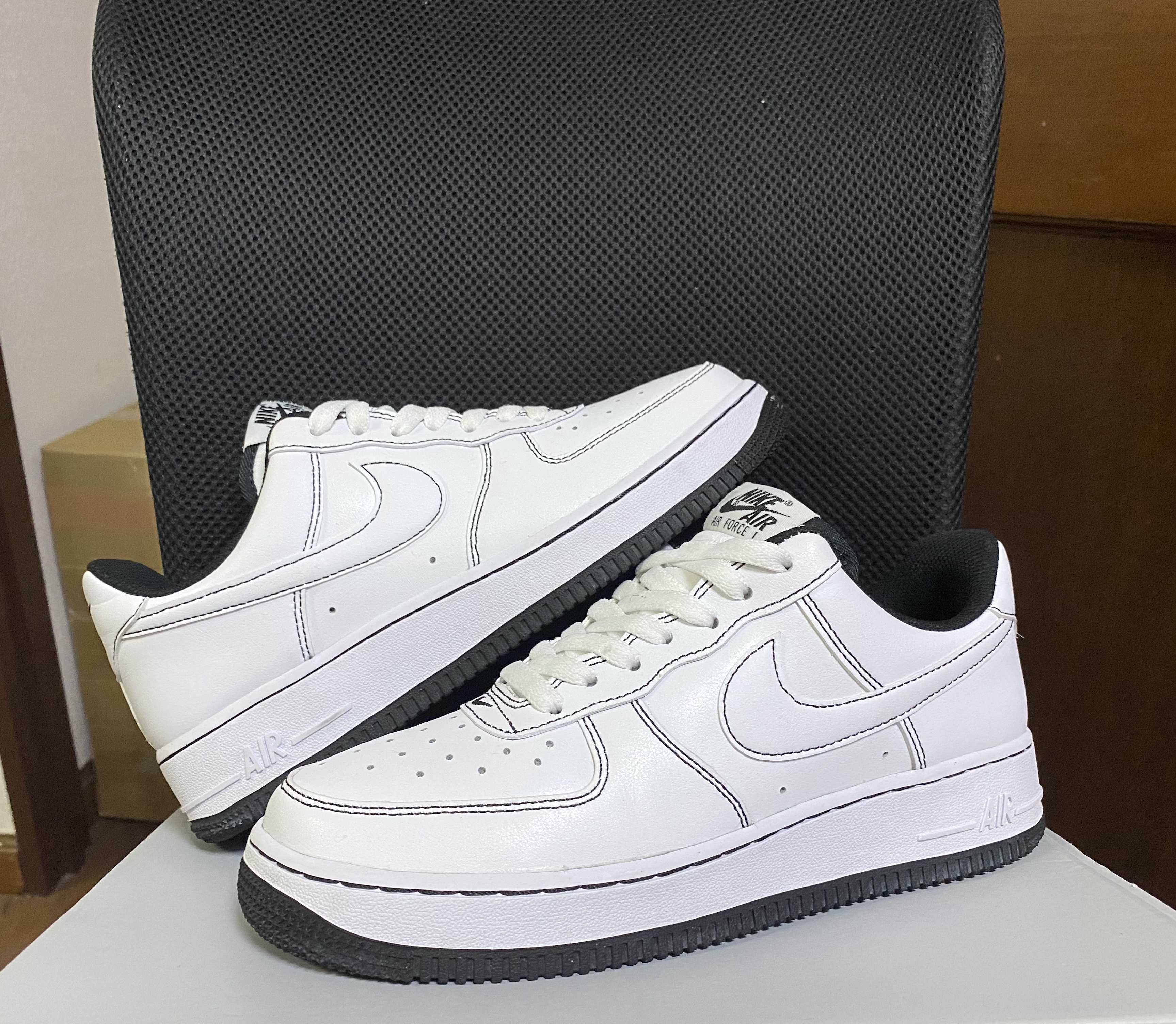 Nike Air Force 1 Low '07 "White/White-Black"