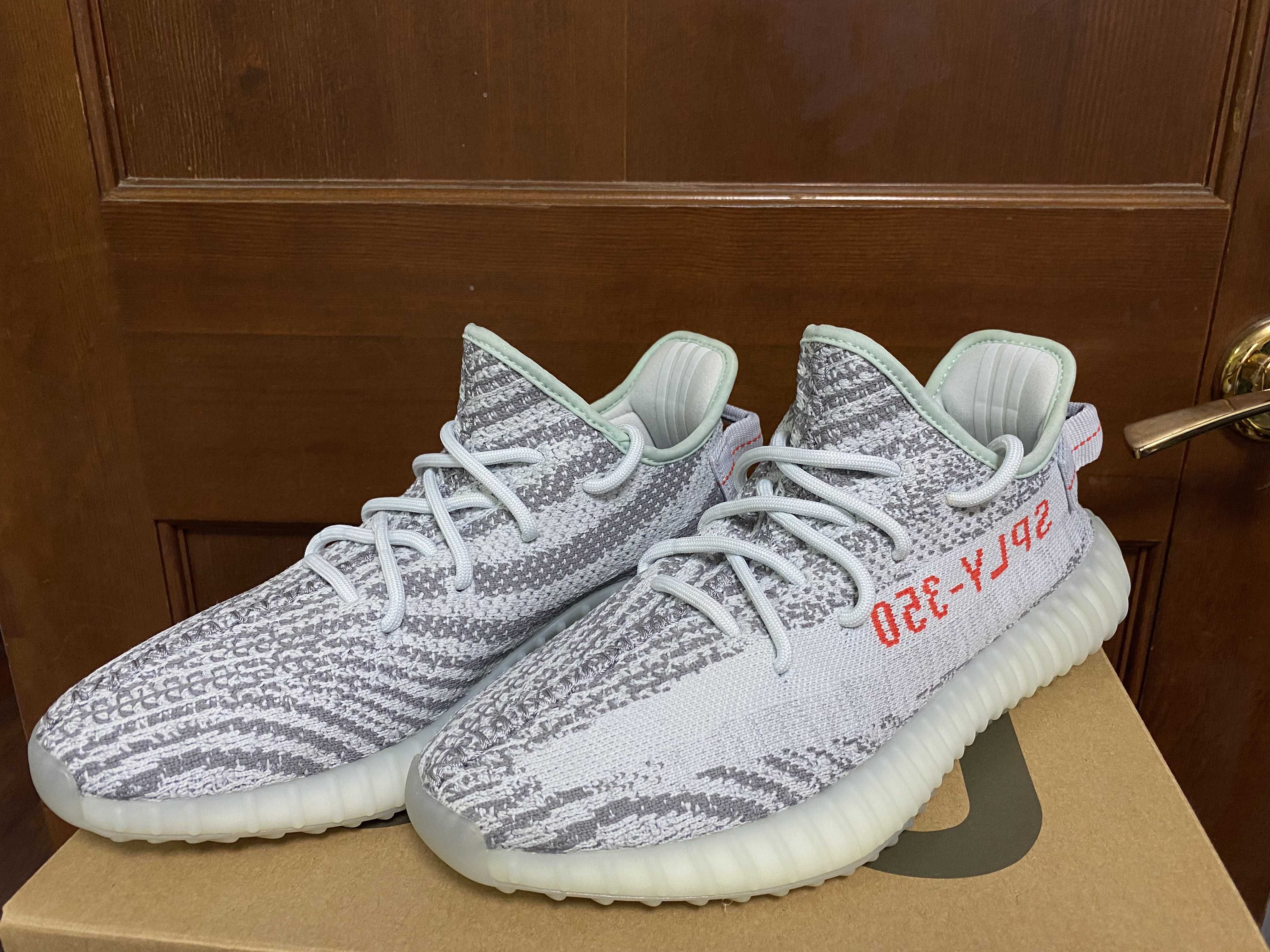 adidas YEEZY Boost 350 V2 "Blue Tint"