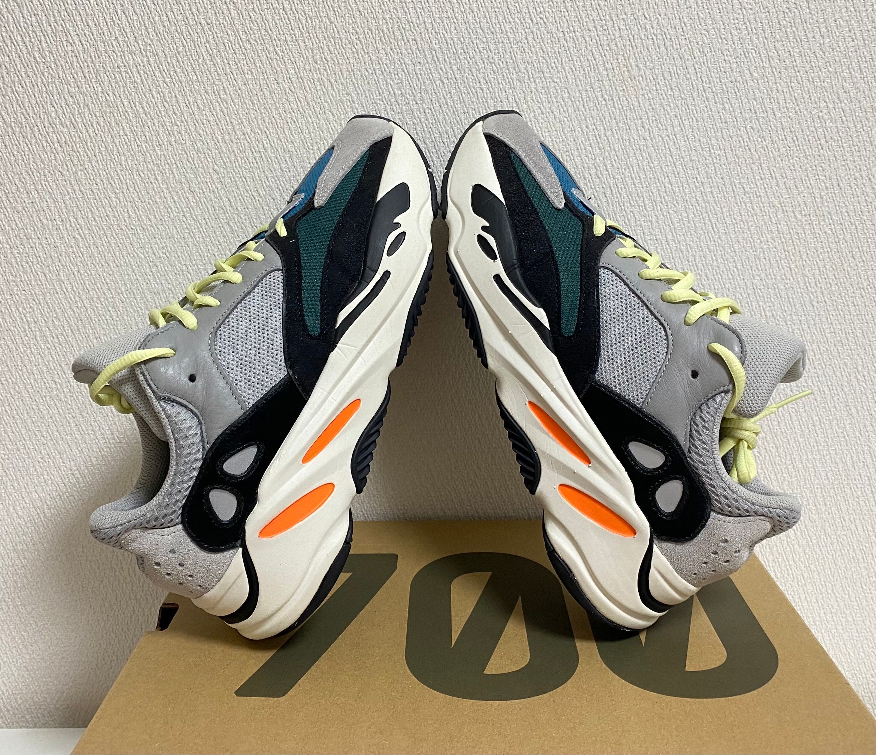 adidas YEEZY Boost 700 "Wave Runner"