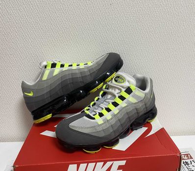 Nike Air Vapormax 95 "Neon"