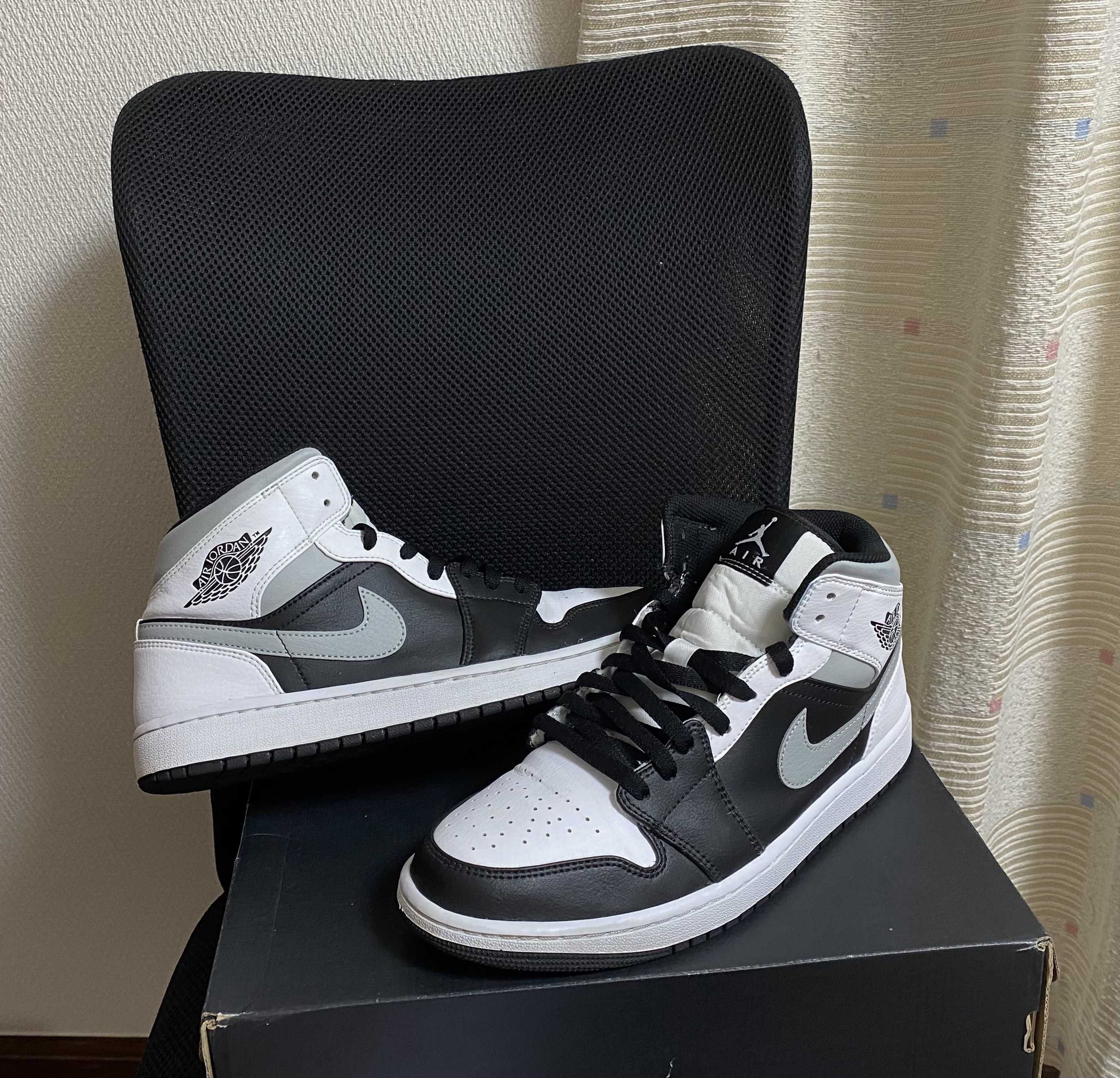 NIKE AIR JORDAN 1 MID "WHITE SHADOW"