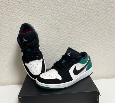 Nike Air Jordan 1 Low "White Black Mystic Green"