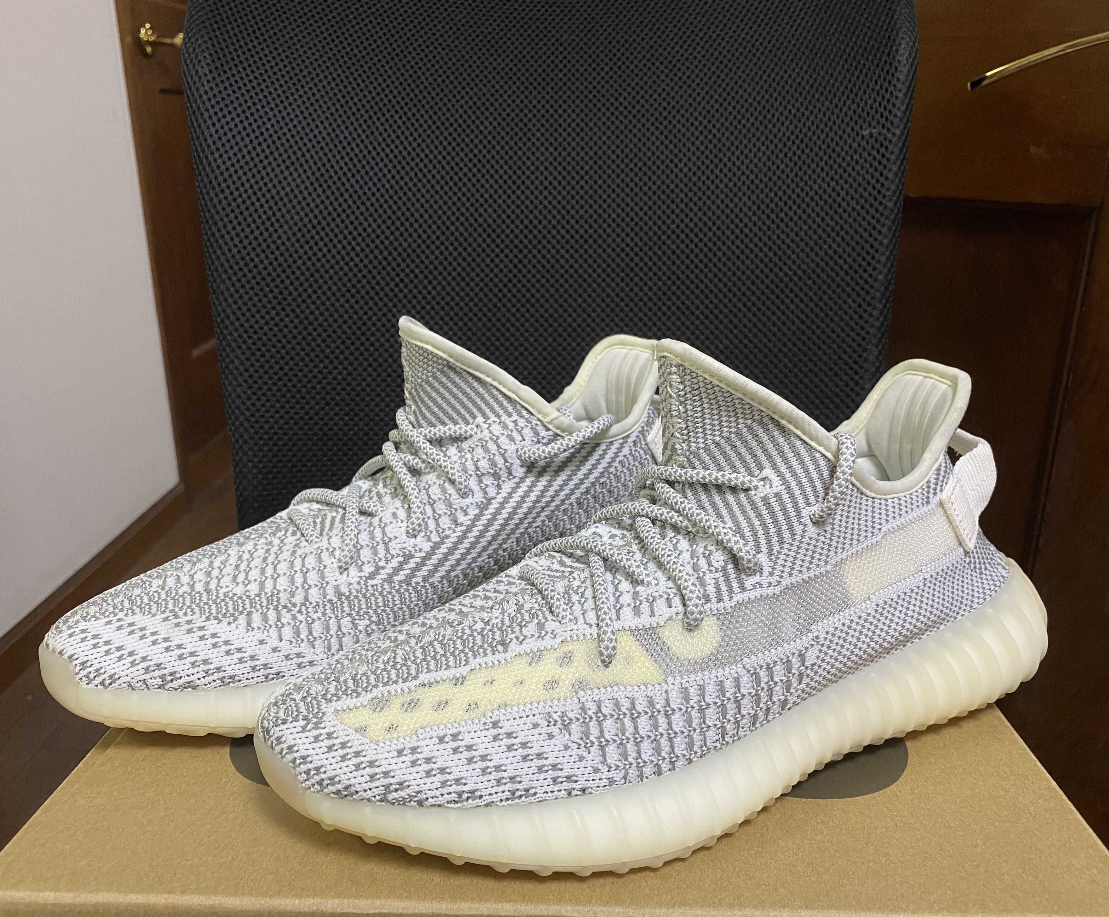 adidas YEEZY Boost 350V2 "Static"