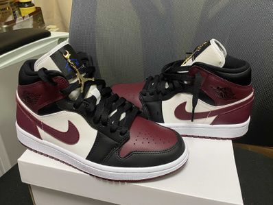 NIKE Women's AIR JORDAN 1 MID "DARK BEETROOT"