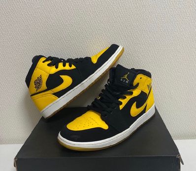 Nike Air Jordan 1 Retro Mid