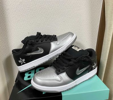 Supreme × Nike Dunk Low "Metallic Silver/Black"