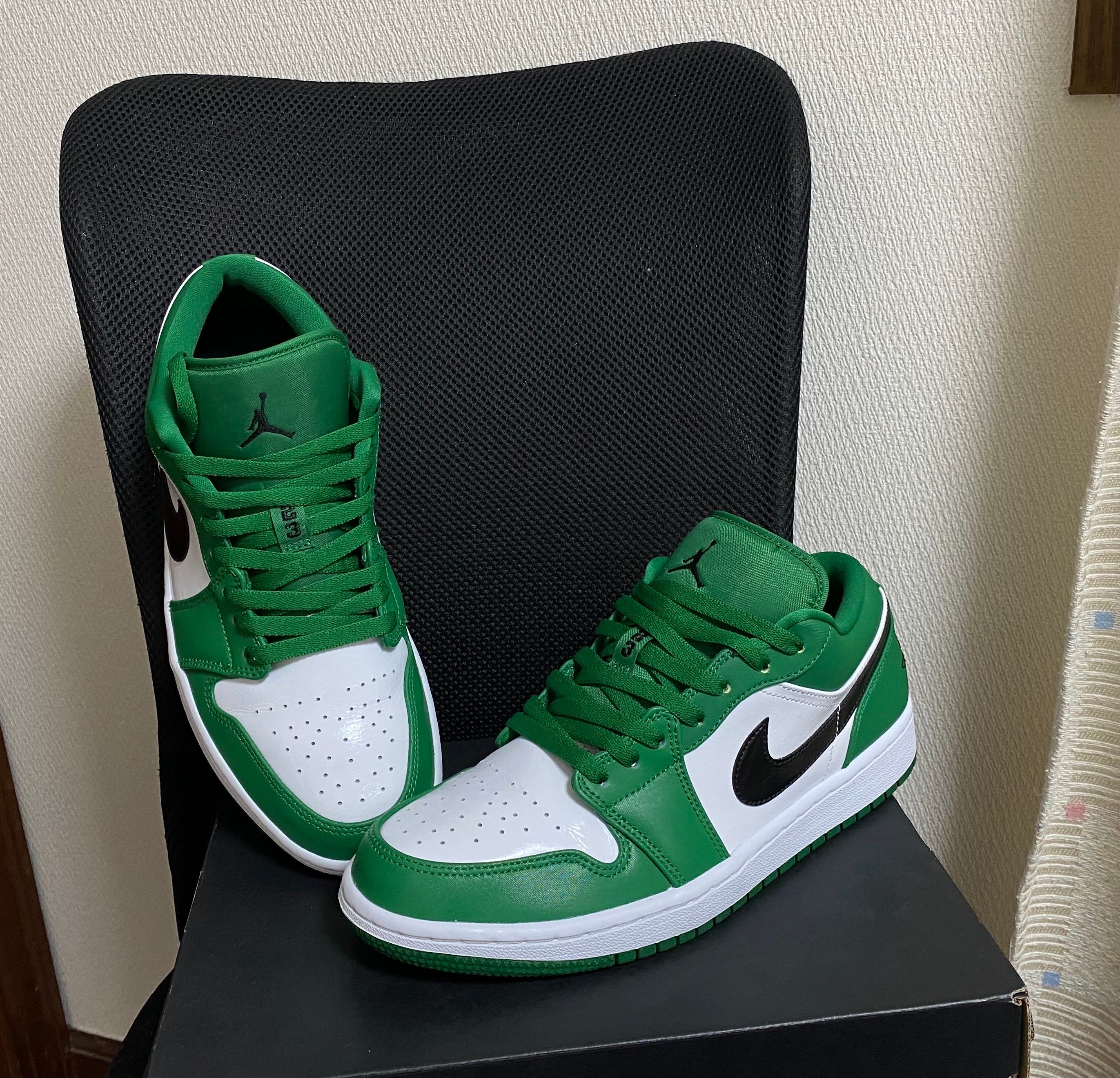 NIKE AIR JORDAN 1 LOW "PINE GREEN/WHITE"