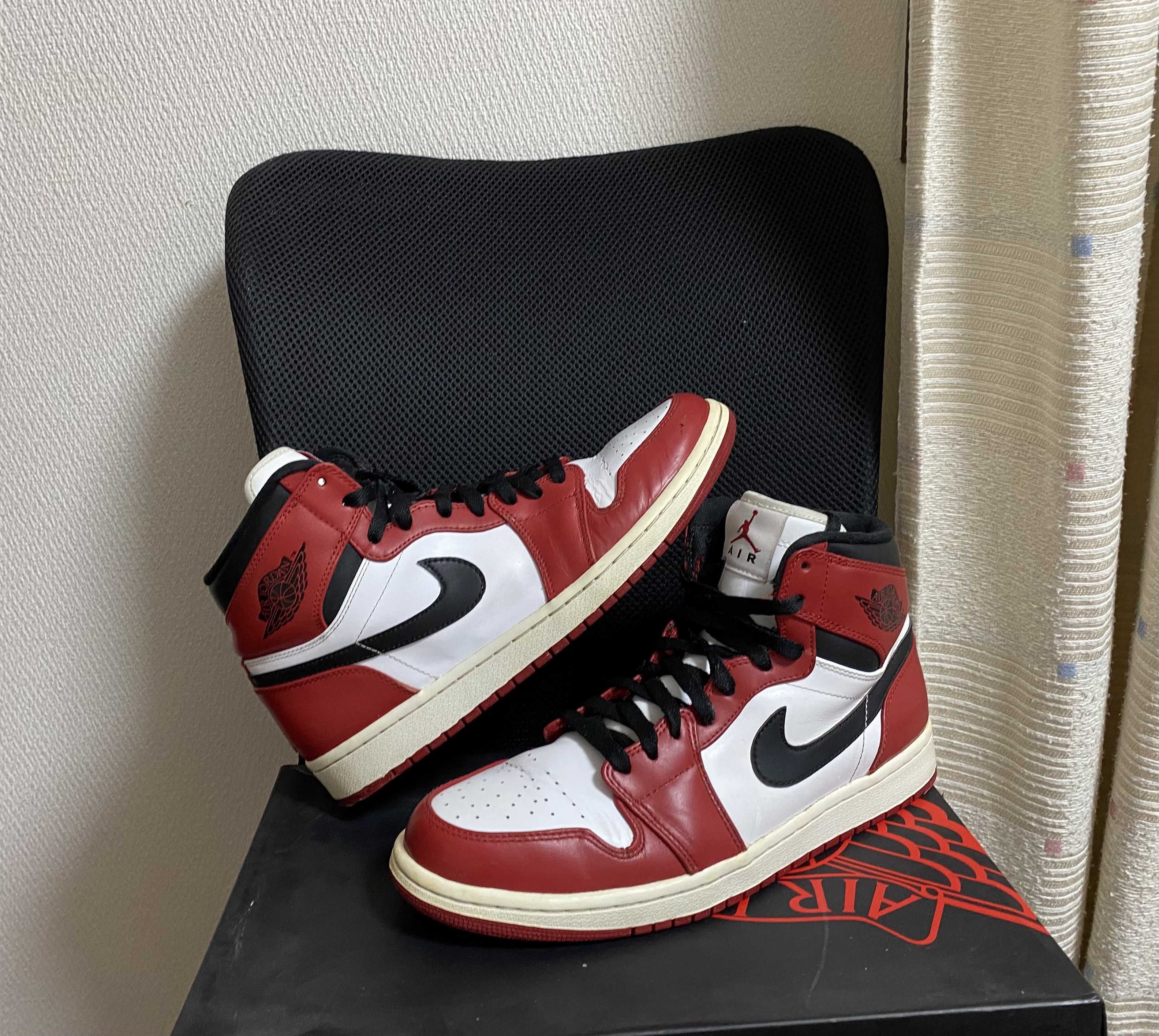 Nike Air Jordan 1 Retro High "Chicago" (2013)