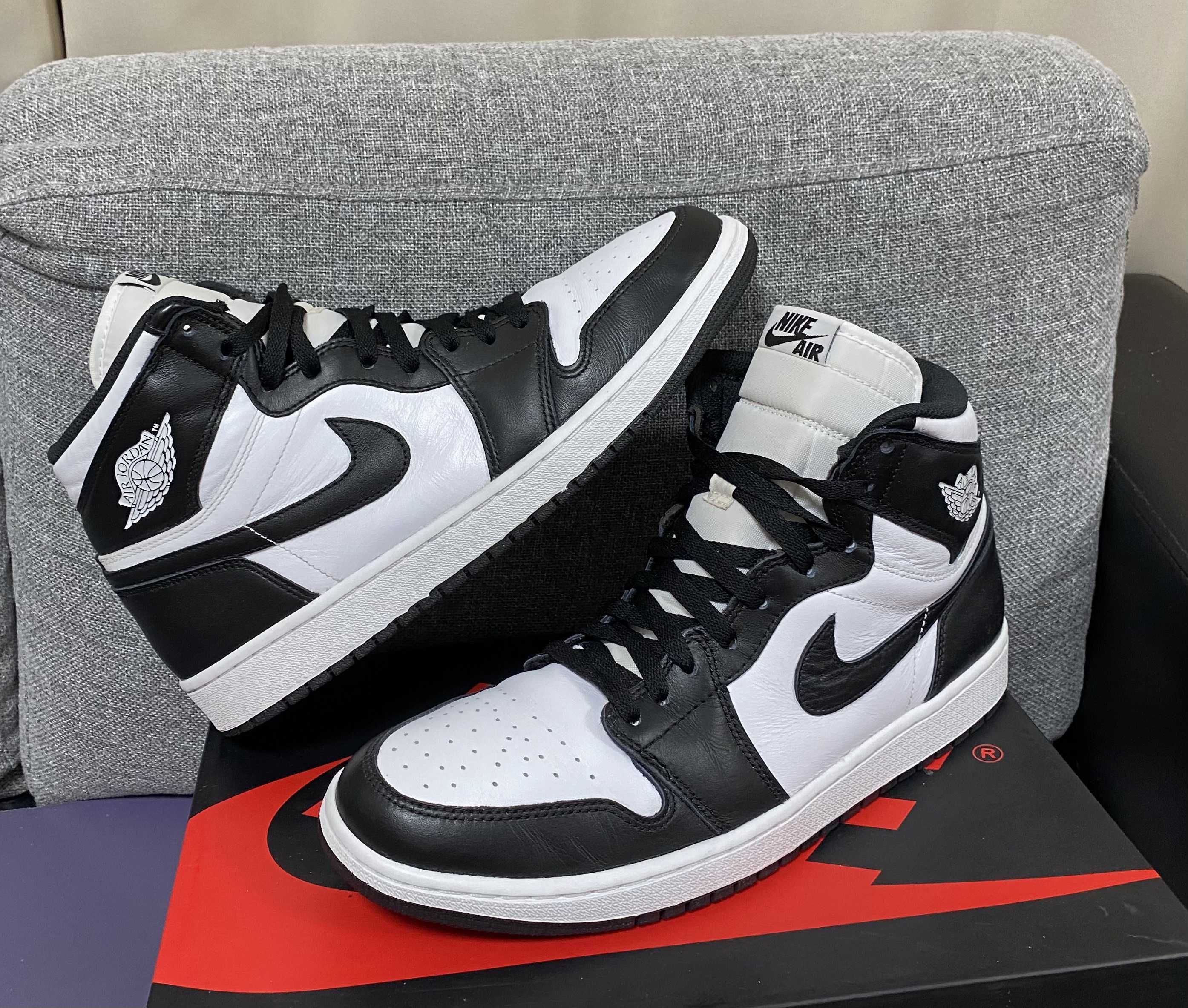 Nike Air Jordan 1 Retro High OG "Black/White" (2014)