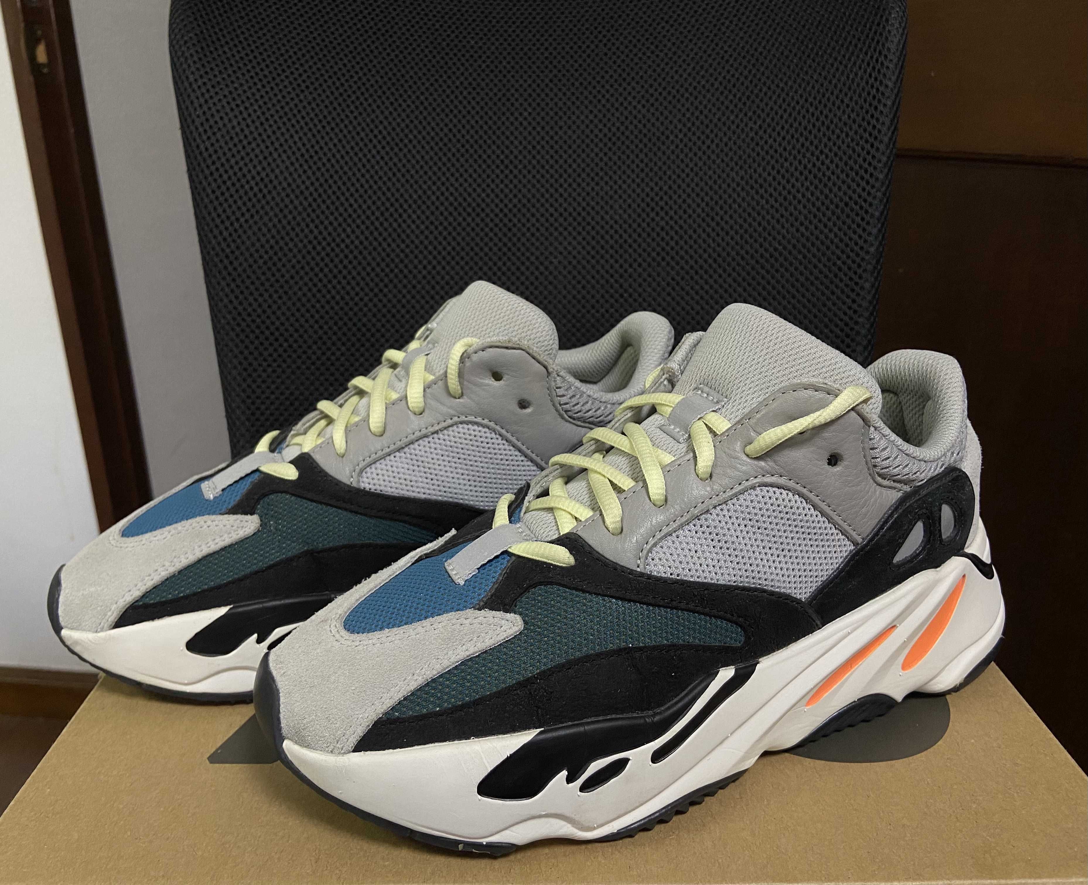 adidas YEEZY Boost 700 "Wave Runner"