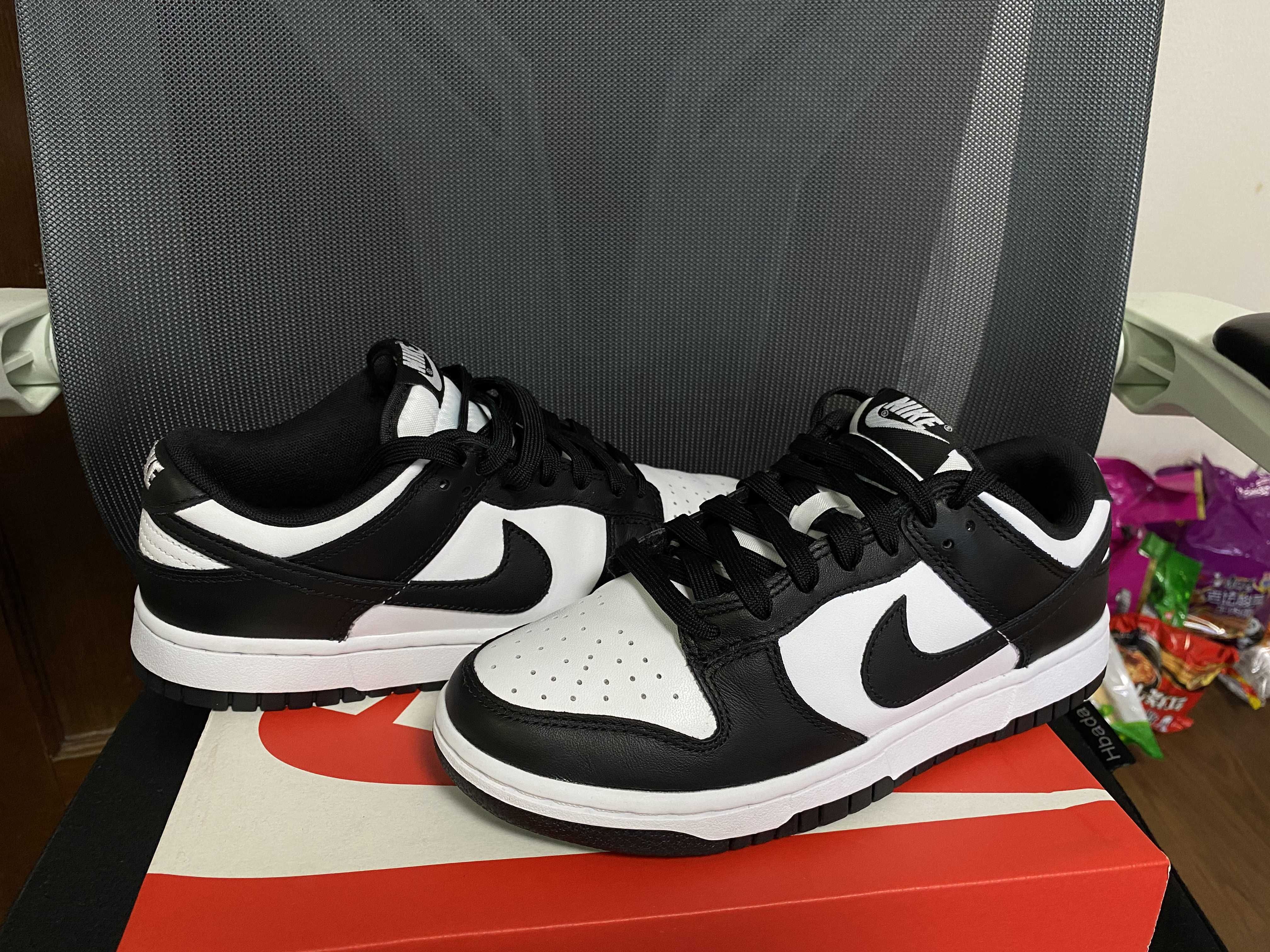 Nike Dunk Low Retro "Panda/White/Black"