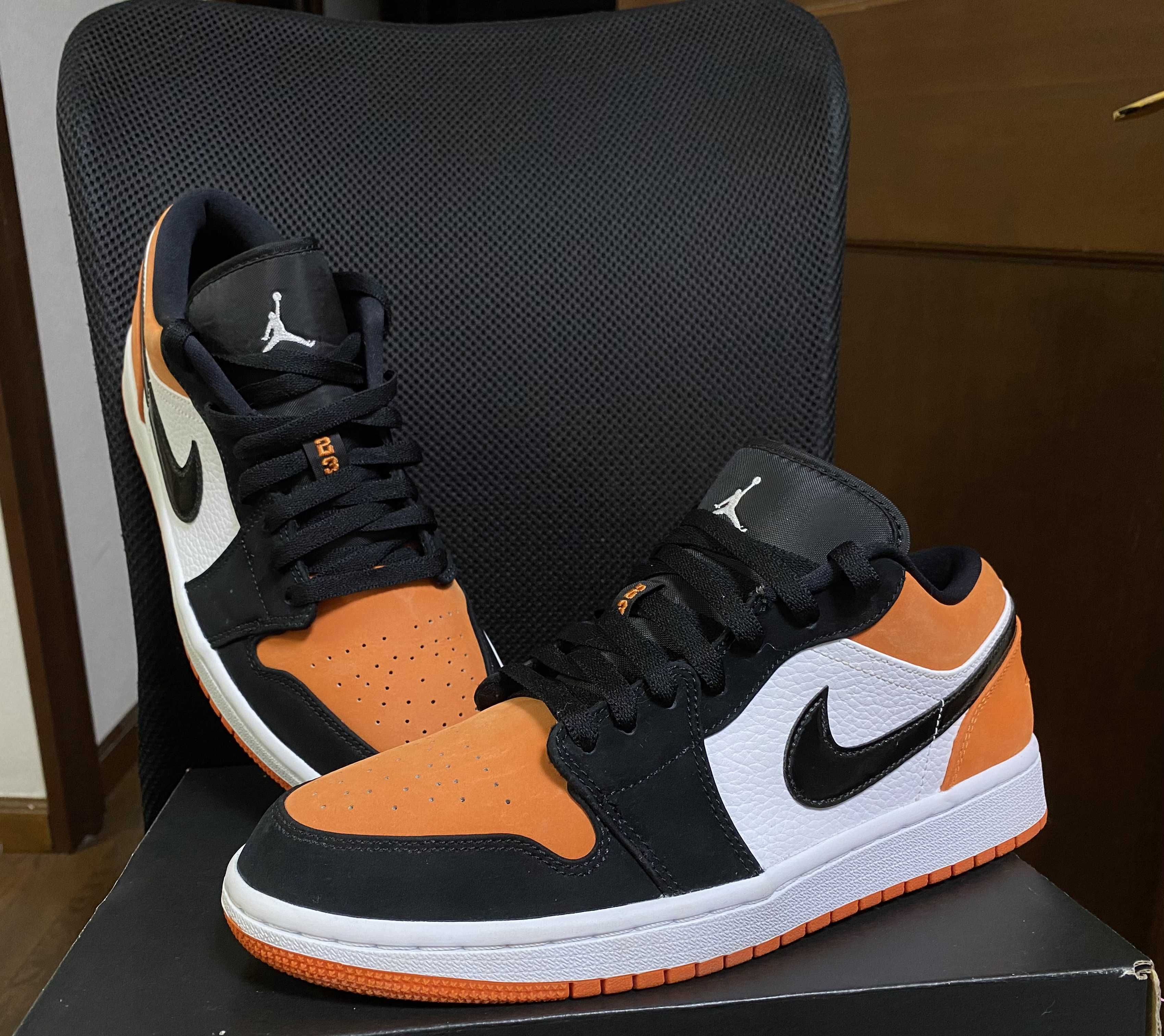 Nike Air Jordan 1 Low "Shattered Backboard"
