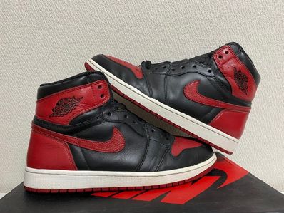 Nike Air Jordan 1 Retro High OG "Bred/Banned" (2016)