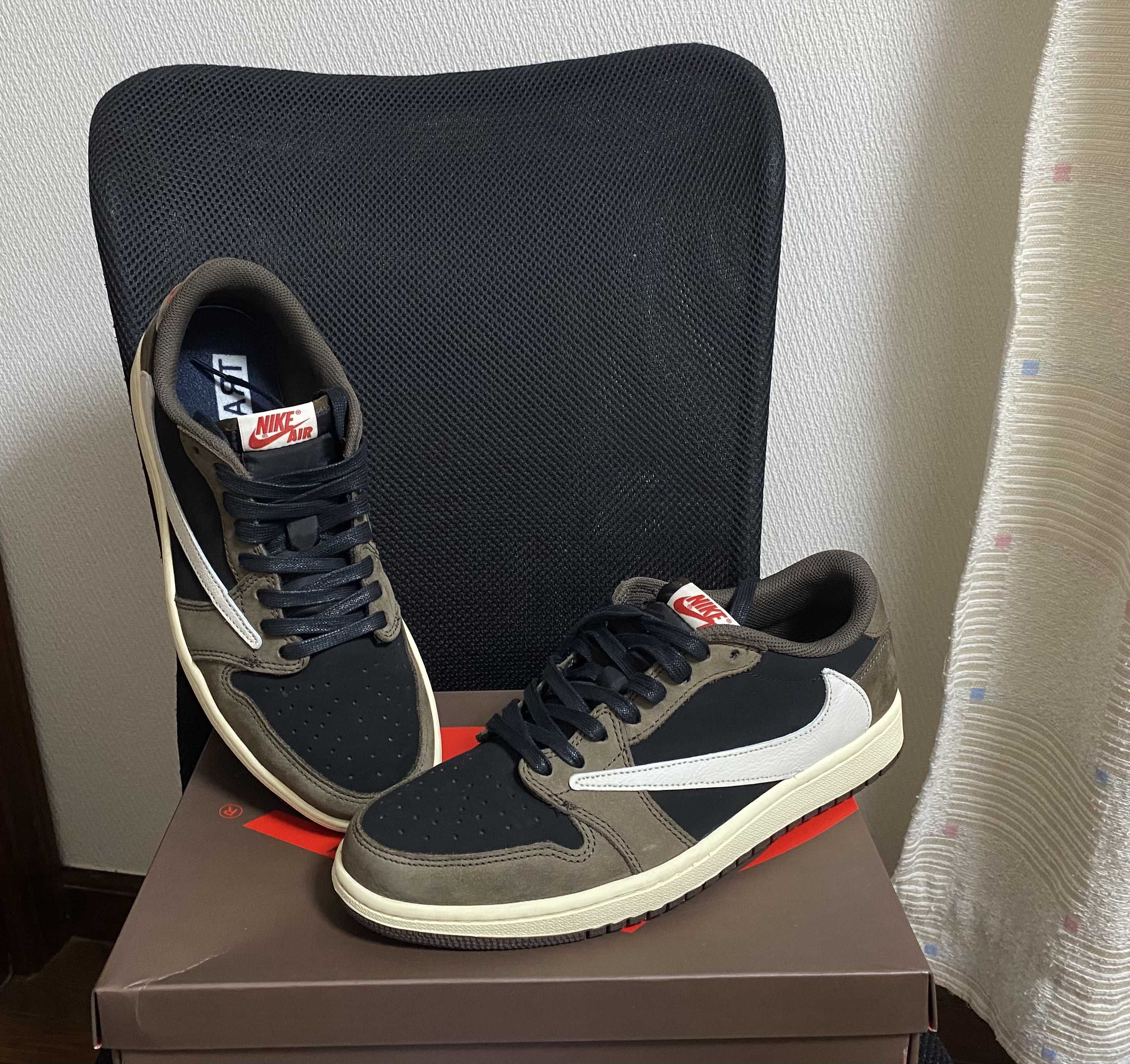 Travis Scott × Nike Air Jordan 1 Low OG SP-T "Black/Dark Mocha"