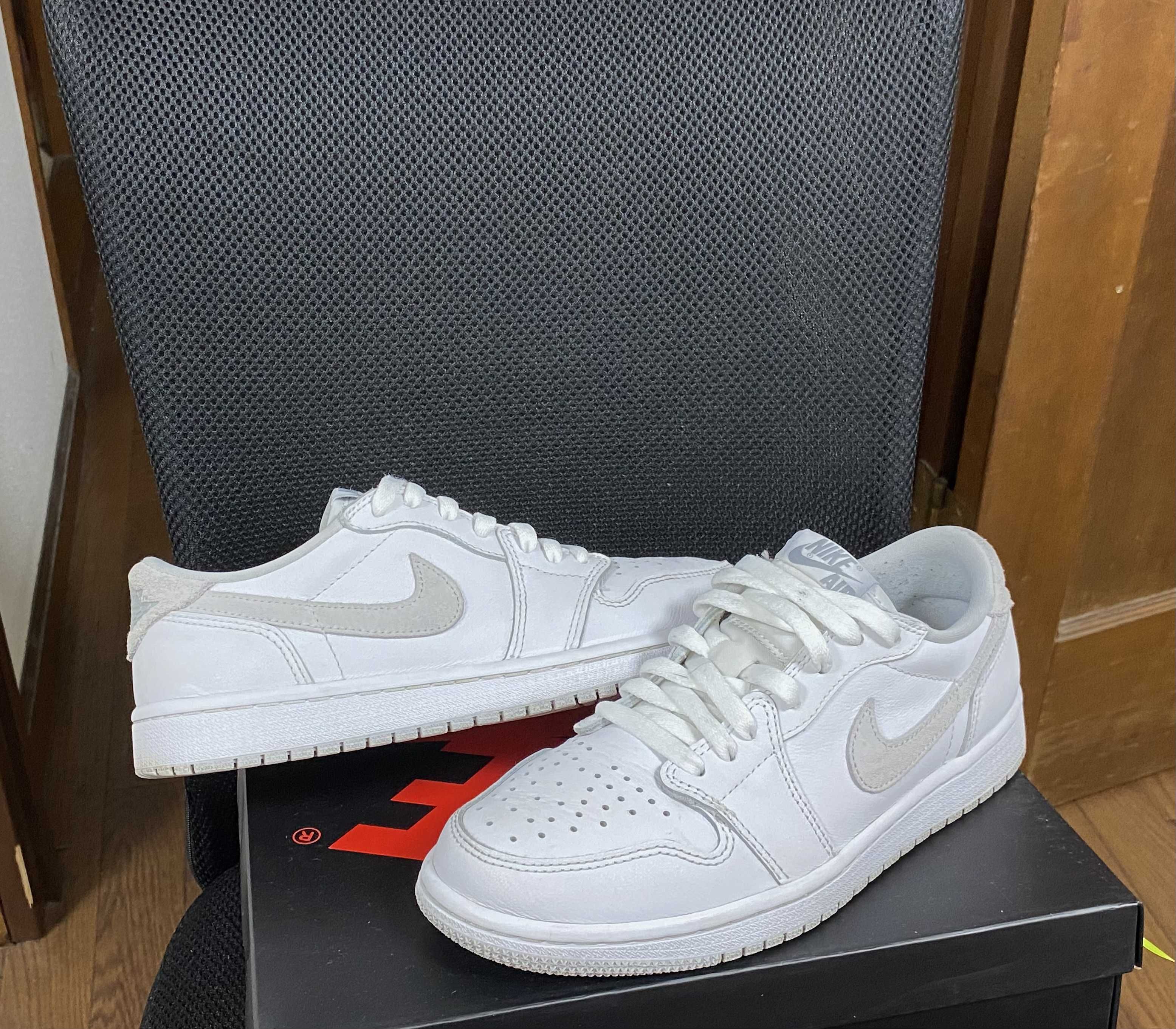 Nike Air Jordan 1 Low OG "Neutral Grey"