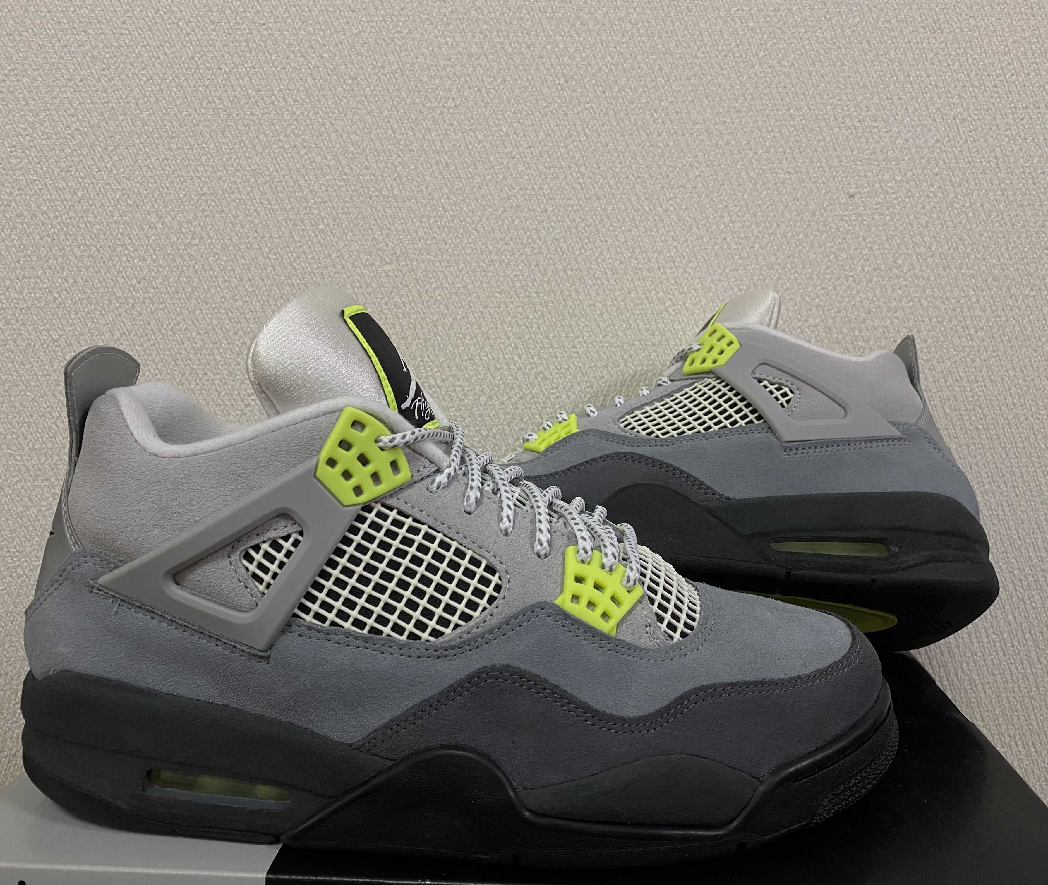 NIKE AIR JORDAN 4 RETRO LE "NEON"