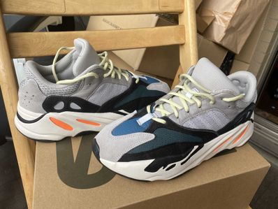 adidas YEEZY Boost 700 "Wave Runner"