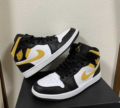 Nike Air Jordan 1 Mid "White/Pollen-Black"