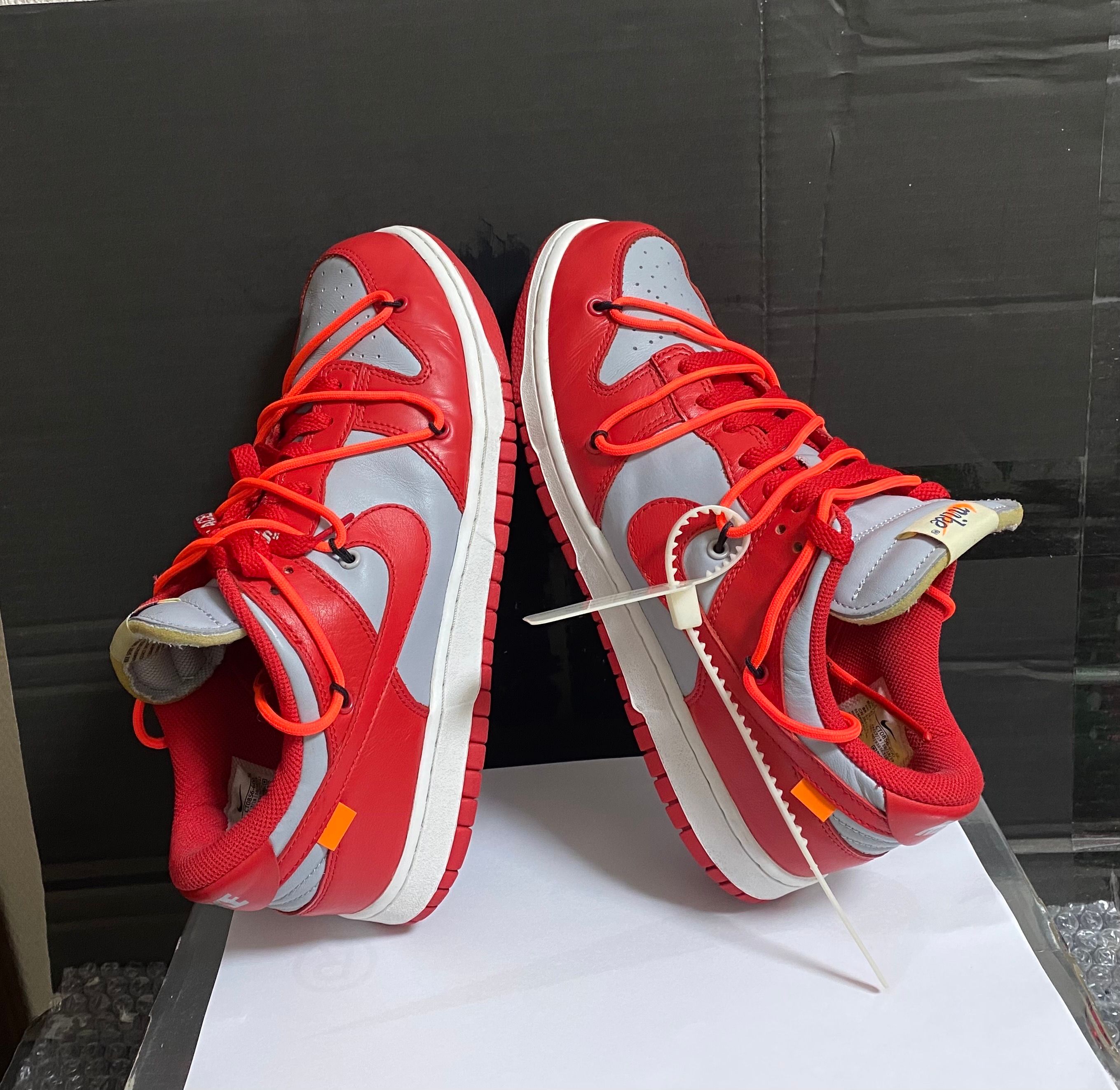 Off-White × Nike Dunk Low "University Red/Wolf Grey"