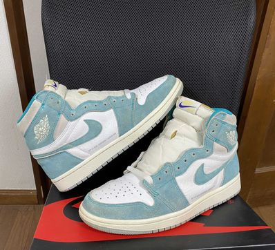 Nike Air Jordan 1 Retro High OG "Turbo Green"