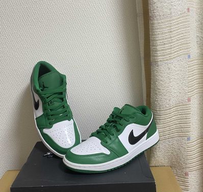 NIKE AIR JORDAN 1 LOW "PINE GREEN/WHITE"