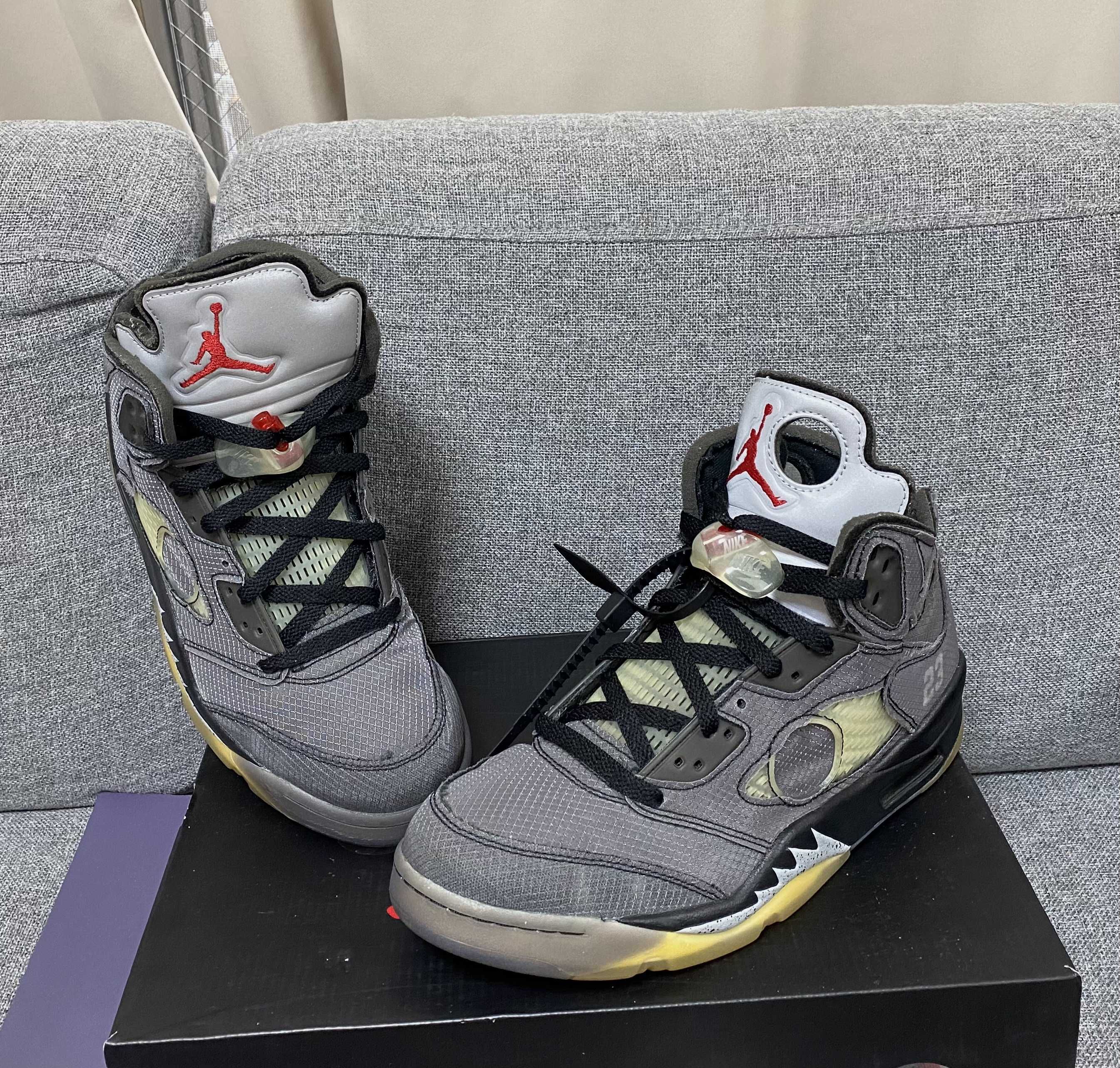 Off-White × Nike Air Jordan 5 "Black/Muslin/Fire Red"